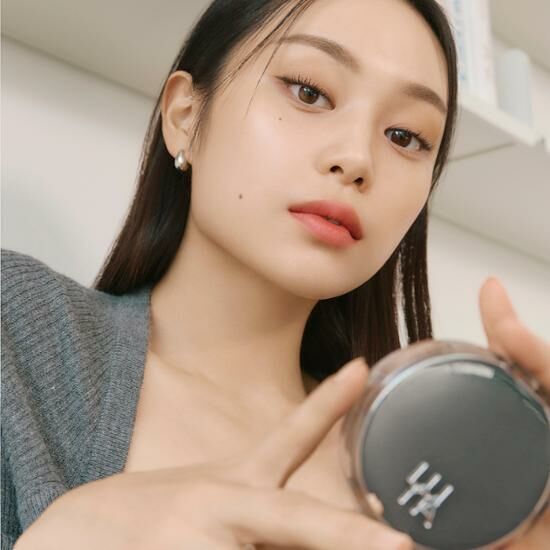 LUNA Blur Cover Cushion 12g