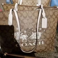 [S] COACH CN626 SIG SLGH ZIP TOTE,IM/KHAKI/CHALK , 196395101306 (SCO627)