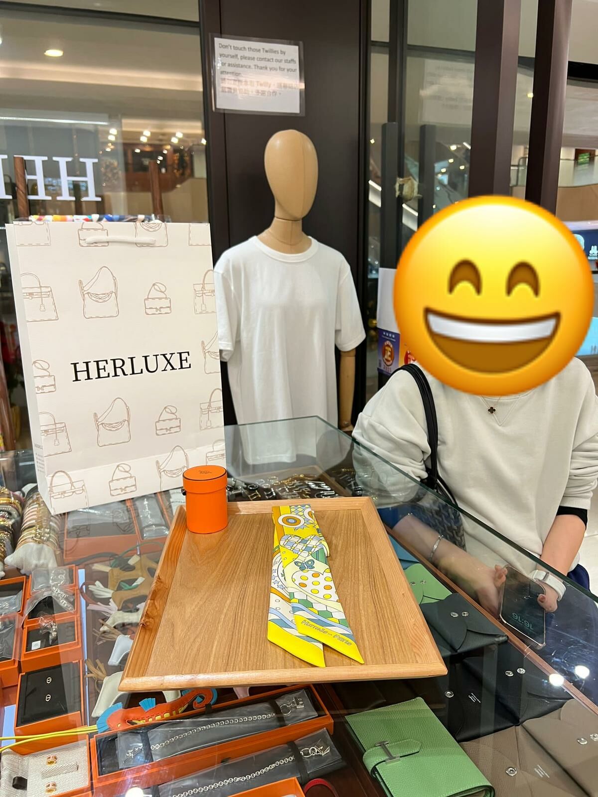 【 感謝支持 】爽快靚靚揀咗twilly送比朋友🥳 相信朋友收到會好❤️ 多謝你嘅支持🫶