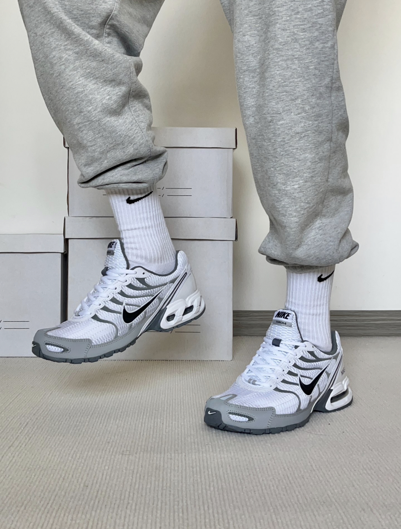 NIKE Air Max Torch 4 灰白 復古跑鞋 氣墊 男款 343846-100/預購