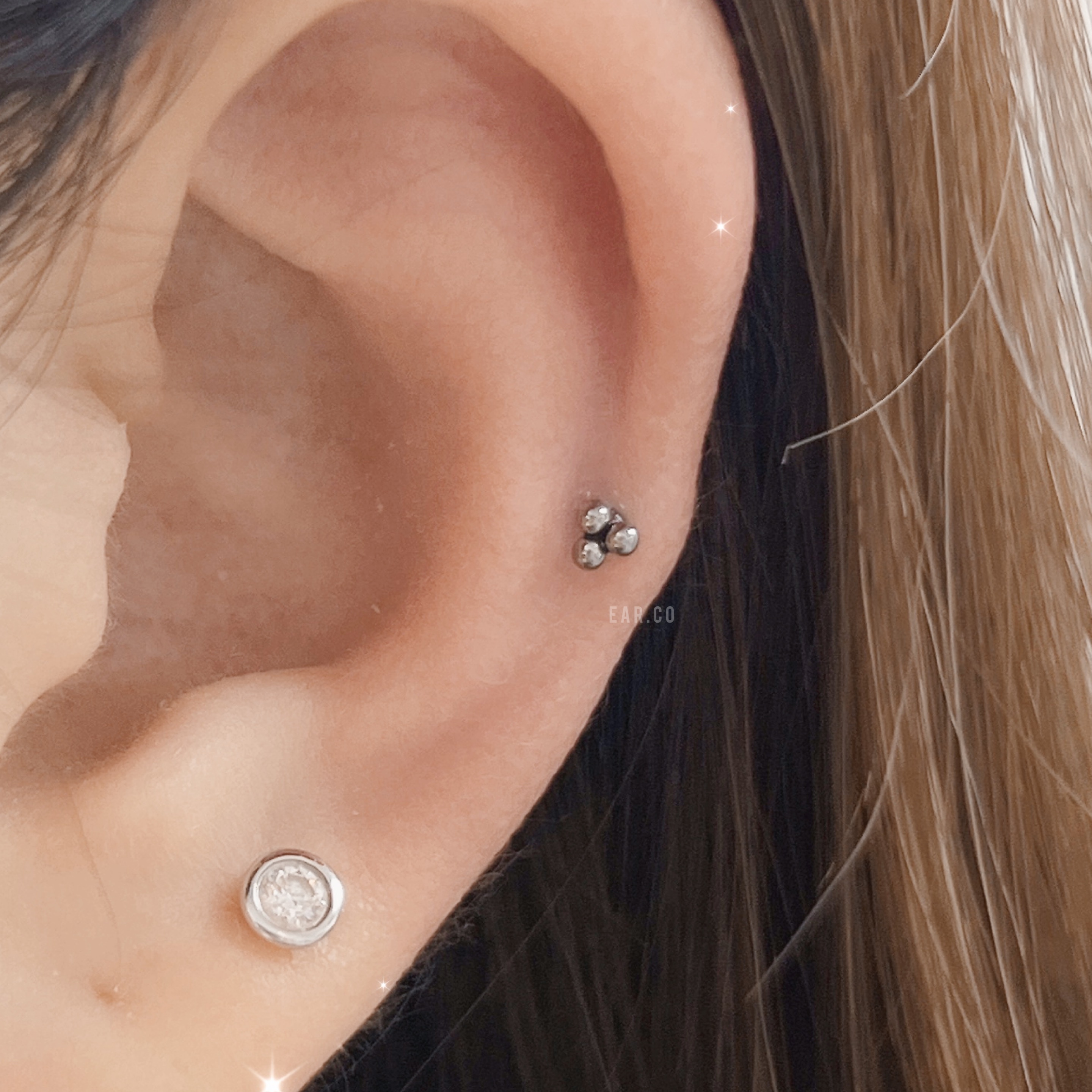 迷你小珠塔平頭耳門/耳珠/耳骨釘 [G23 Titanium] [單支]