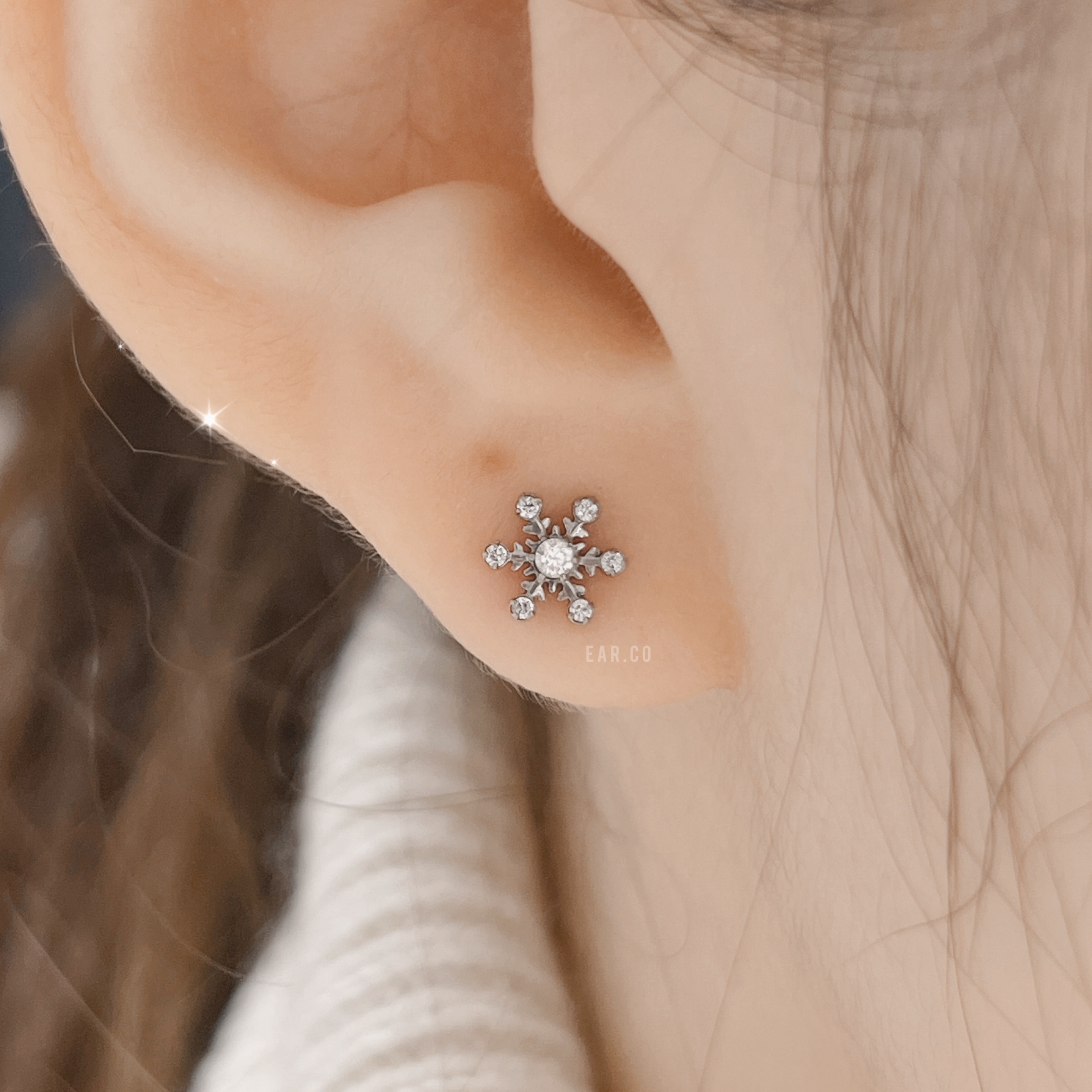 精緻閃石小雪花平頭耳門/耳珠/耳骨釘 [G23 Titanium] [單支]