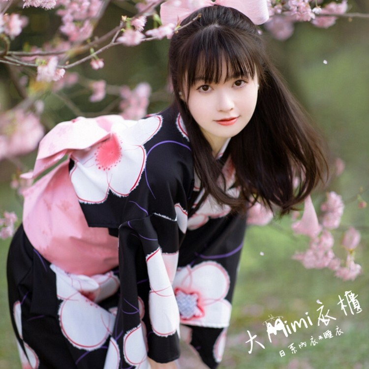 樱花小和服
