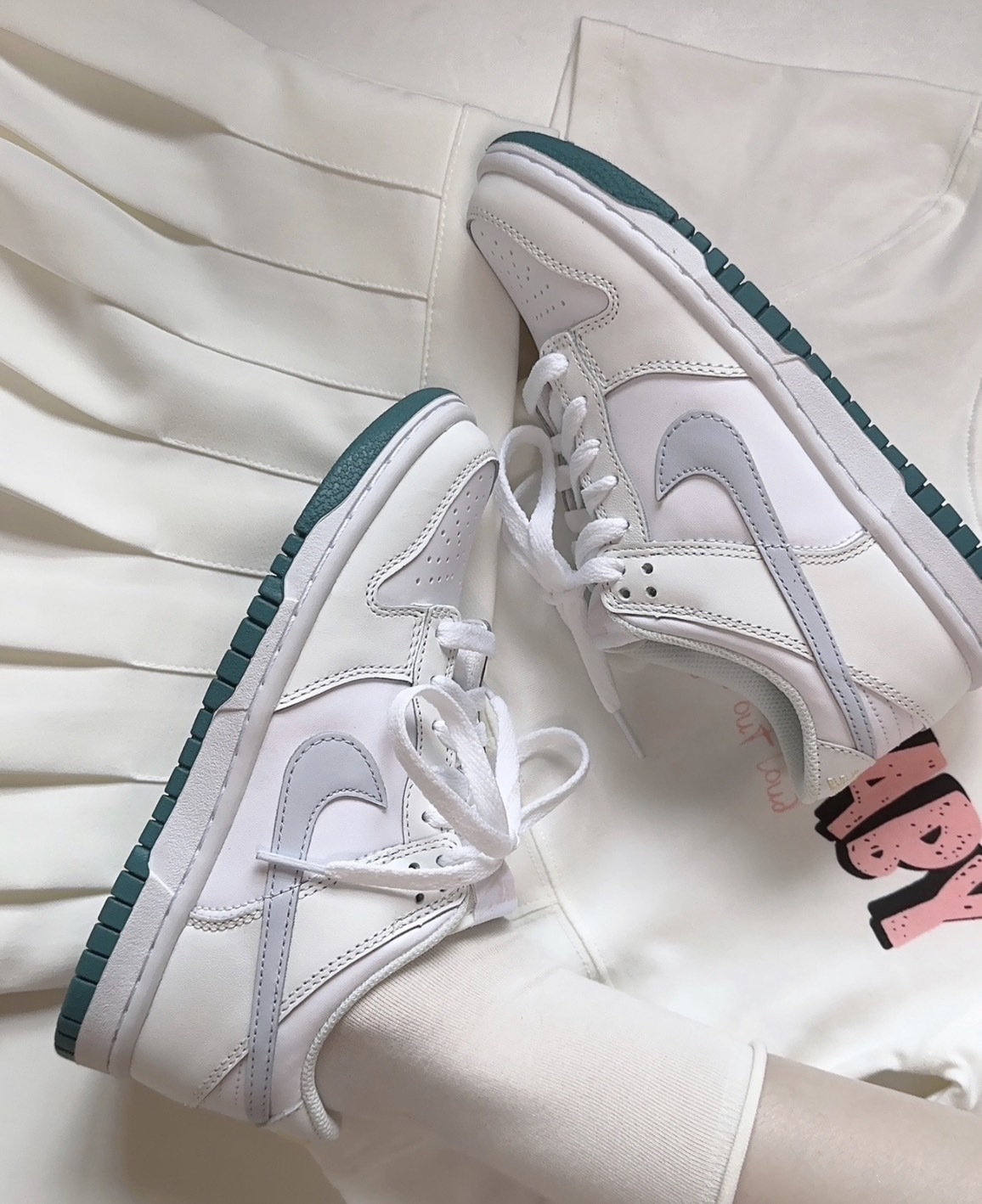 NIKE DUNK LOW GS 莫蘭迪綠 孔雀綠底 灰勾