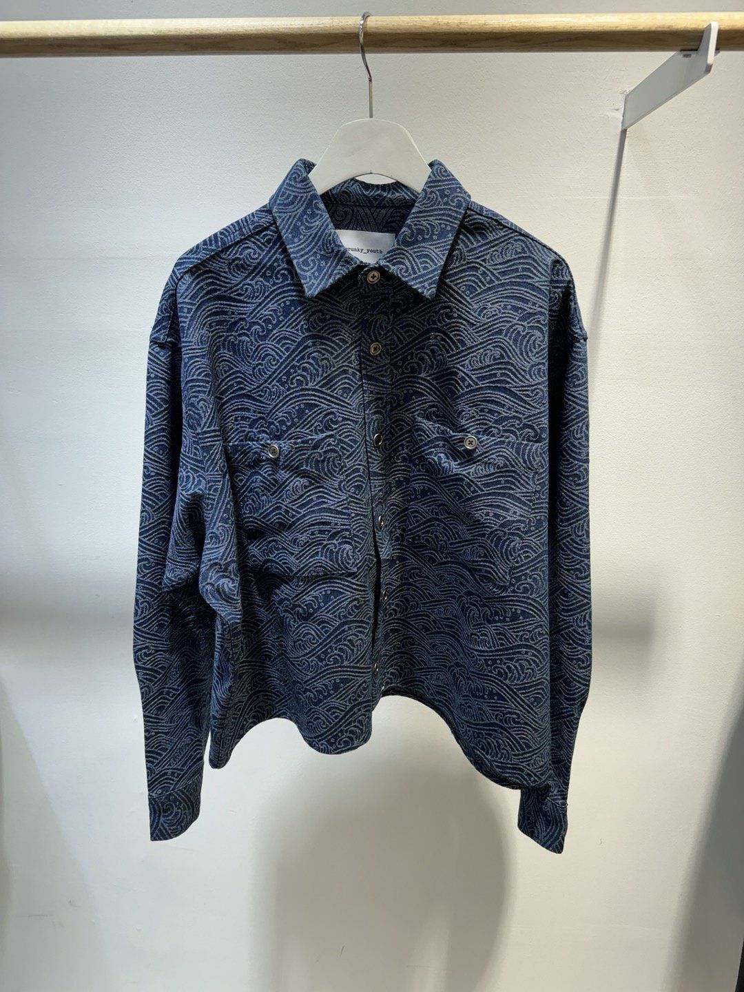 海浪紋短身長袖恤衫 Crunky_youth-022JK