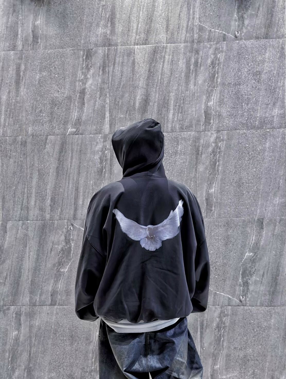 Yeezy x Gap x Balenciaga 絕版聯名 鴿子 寬鬆短身 黑色帽T 小賈著用款