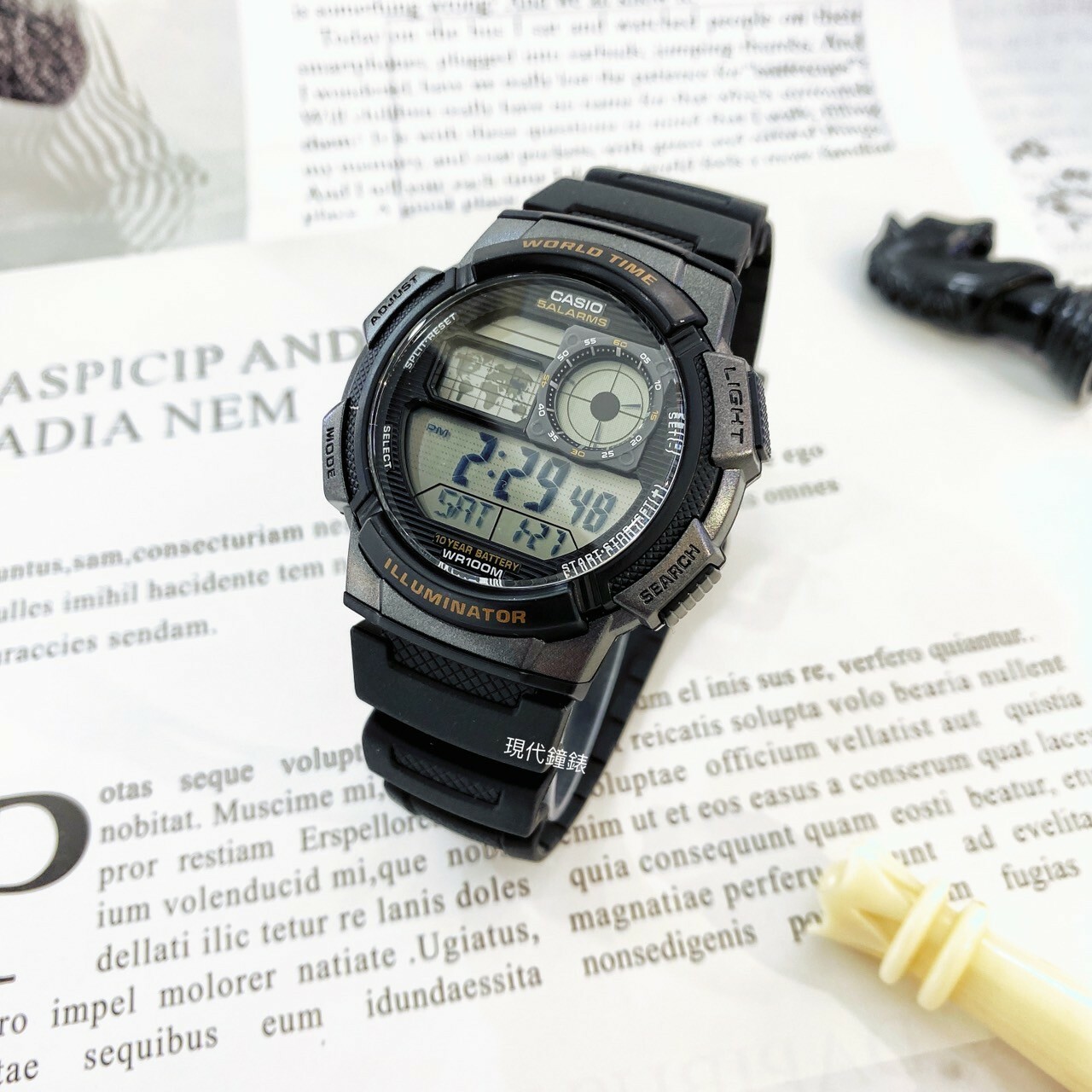 【CASIO 卡西歐】 世界地圖時區電子錶AE-1000W-1A 45mm 現代鐘錶