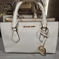 [S] MICHAEL KORS 35S3G6HS5L SHEILA SM CZ SATCHEL NON LEATHER VEGAN MATERIAL,LT CREAM, 196163778709 (SMK750)