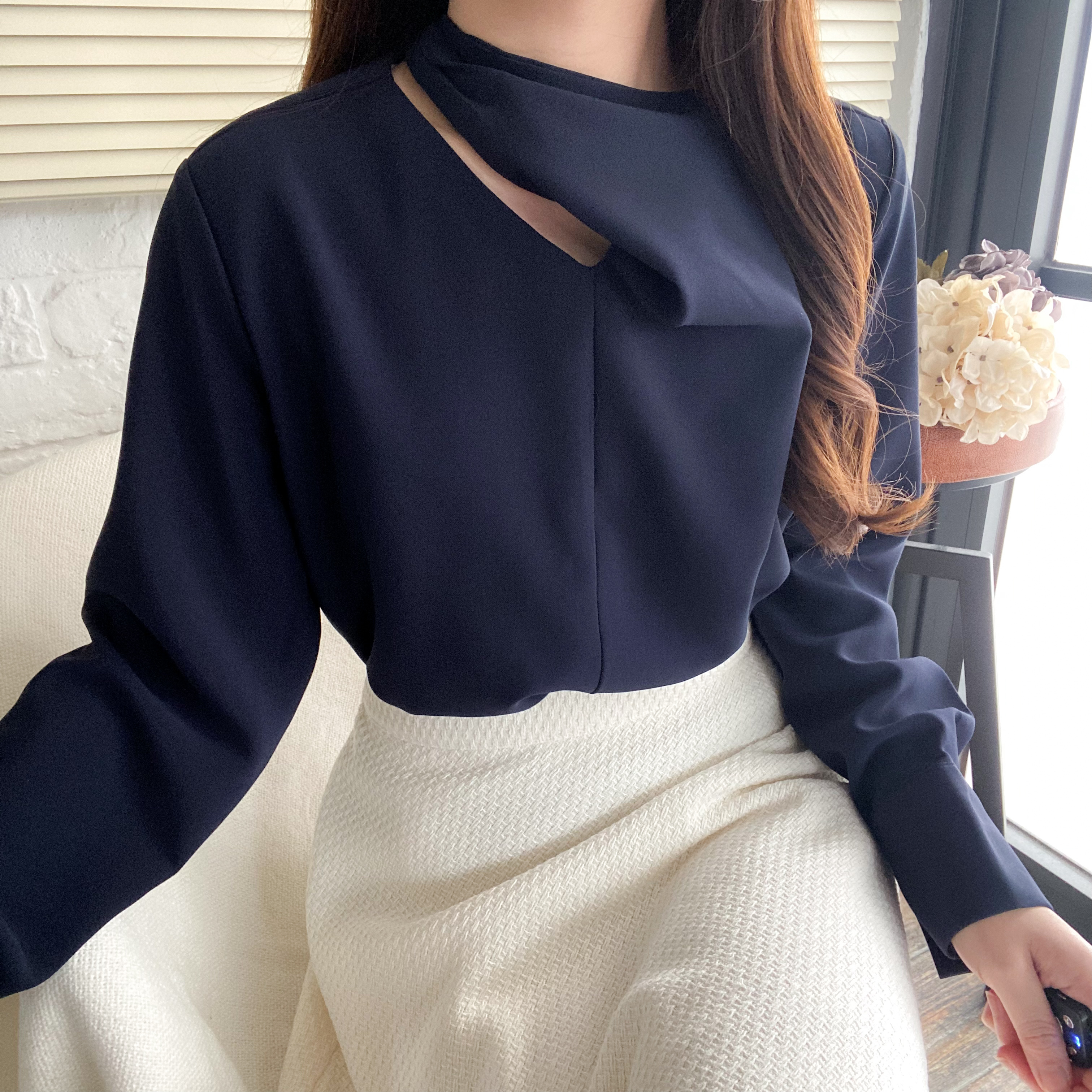 特殊泡泡領上衣