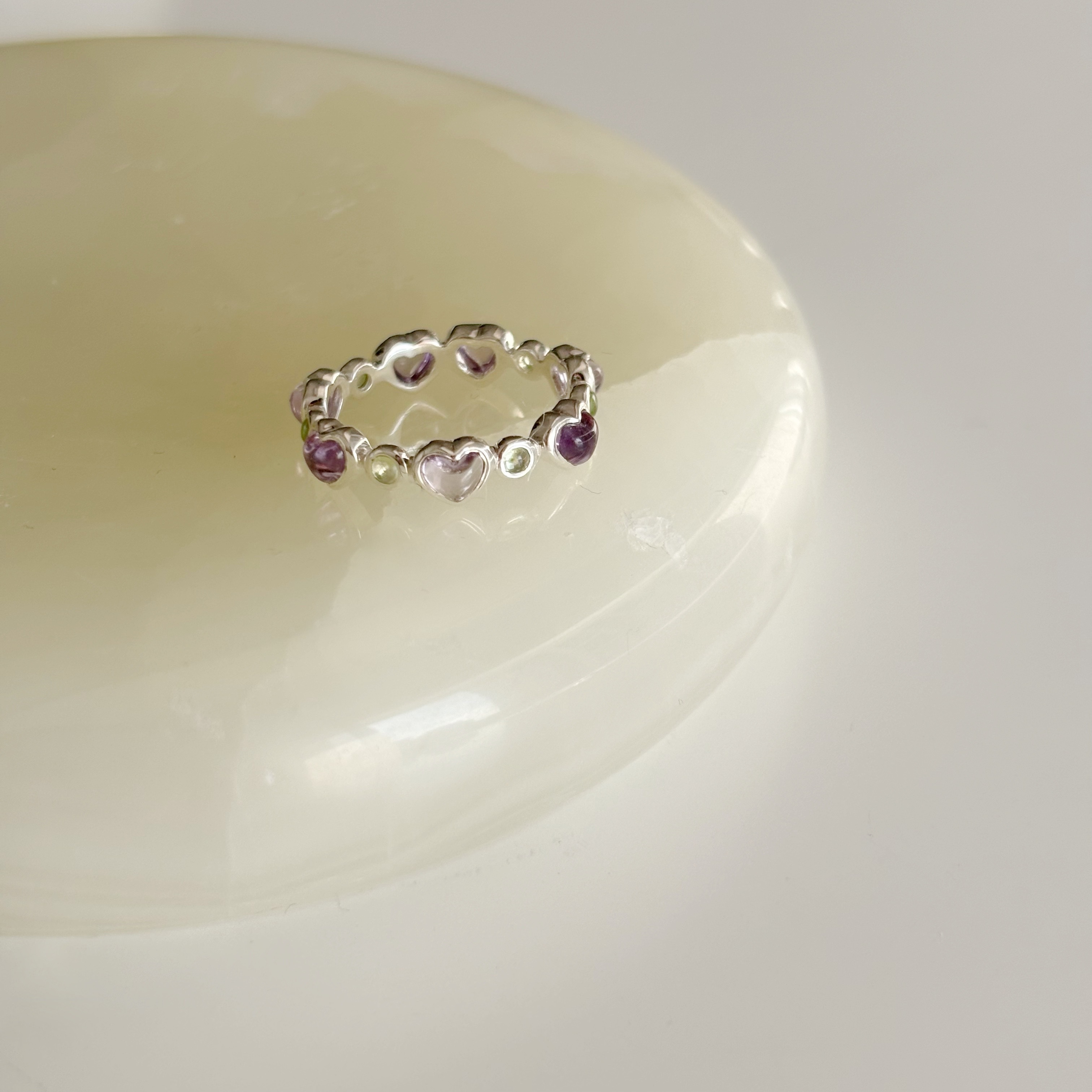 整圈QQ heart紫水晶橄欖石戒指