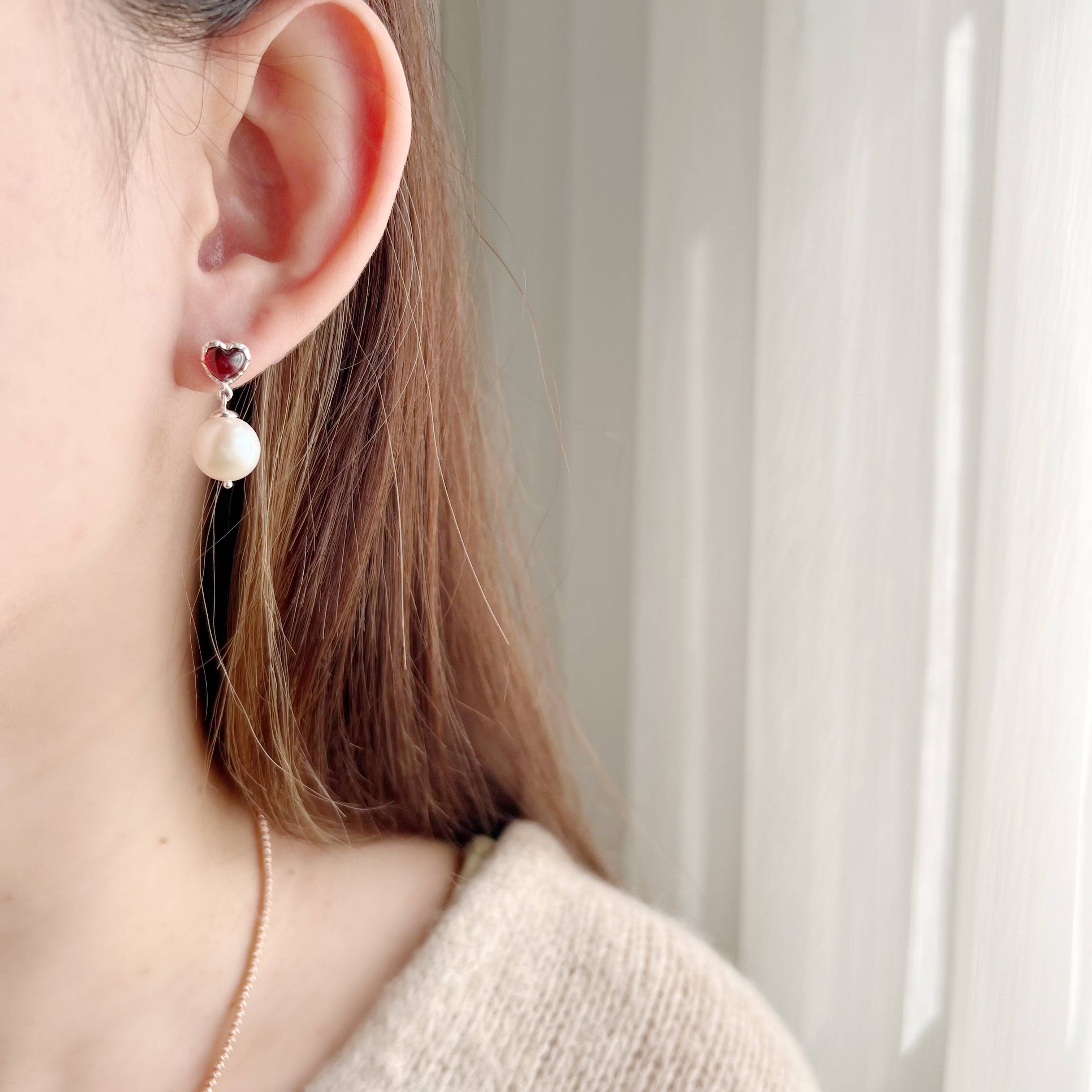 QQ heart石榴石大珍珠耳環