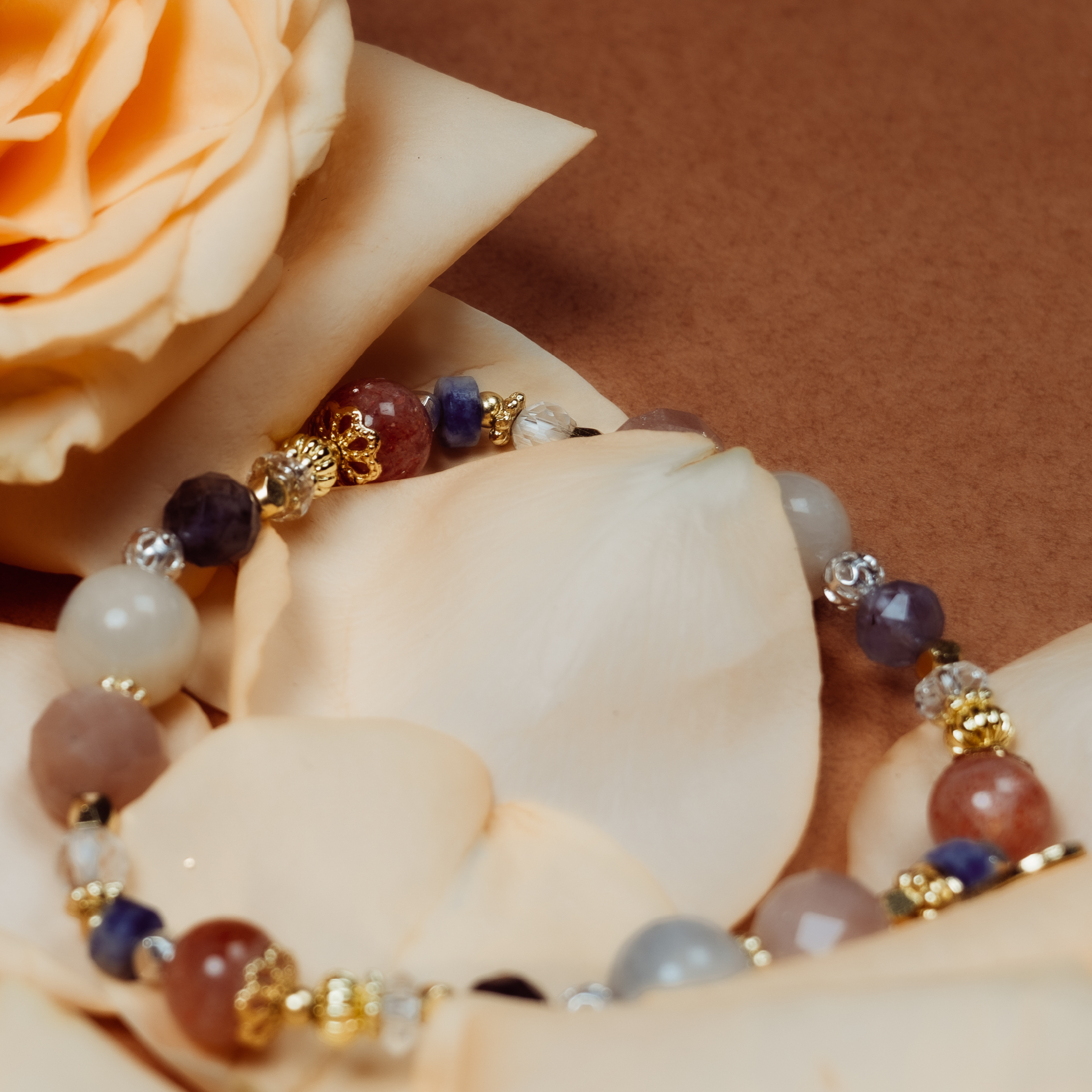 浪漫知覺饗宴｜藍線石太陽石手鍊 C1591