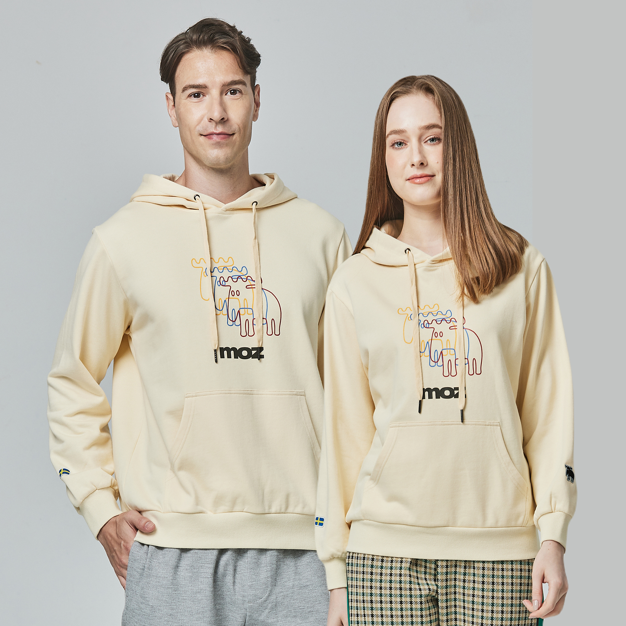 moz瑞典 三隻駝鹿印花帽T-奶油白(亞洲版) 男女款