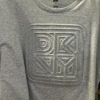 [S] DKNY COTTON JERSEY TOP WITH LOGO EMBOSSING,LT HTR GRY, B3360509-UXA (SD774)