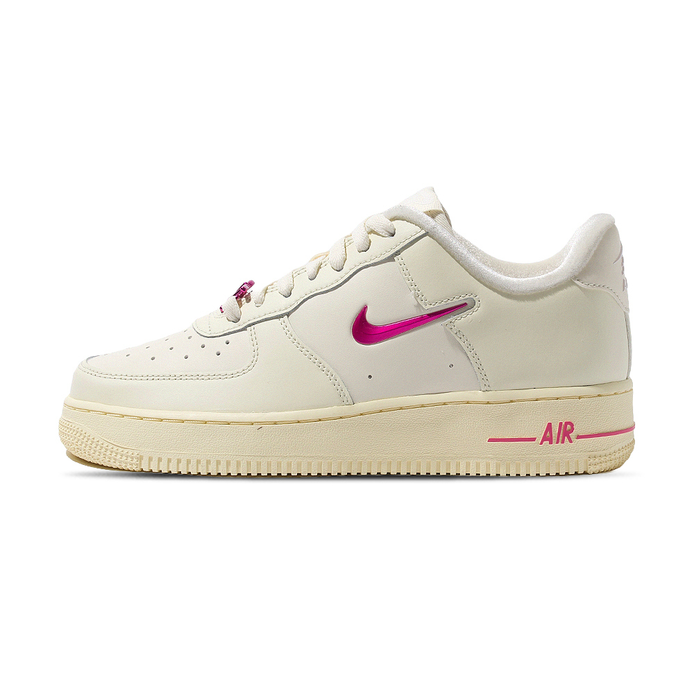 Nike W Air Force 1 '07 SE 女 米白 反光小勾 低筒 AF1 休閒鞋 FB8251-101