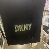 [S] DKNY RHINESTONE PATCH LOGO SCARF,BLACK, 755404503069 (SD790)