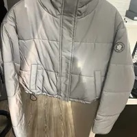 [S] DKNY HIGHNECK PUFFER JACKET, DP2J9215-SIL (SD793)
