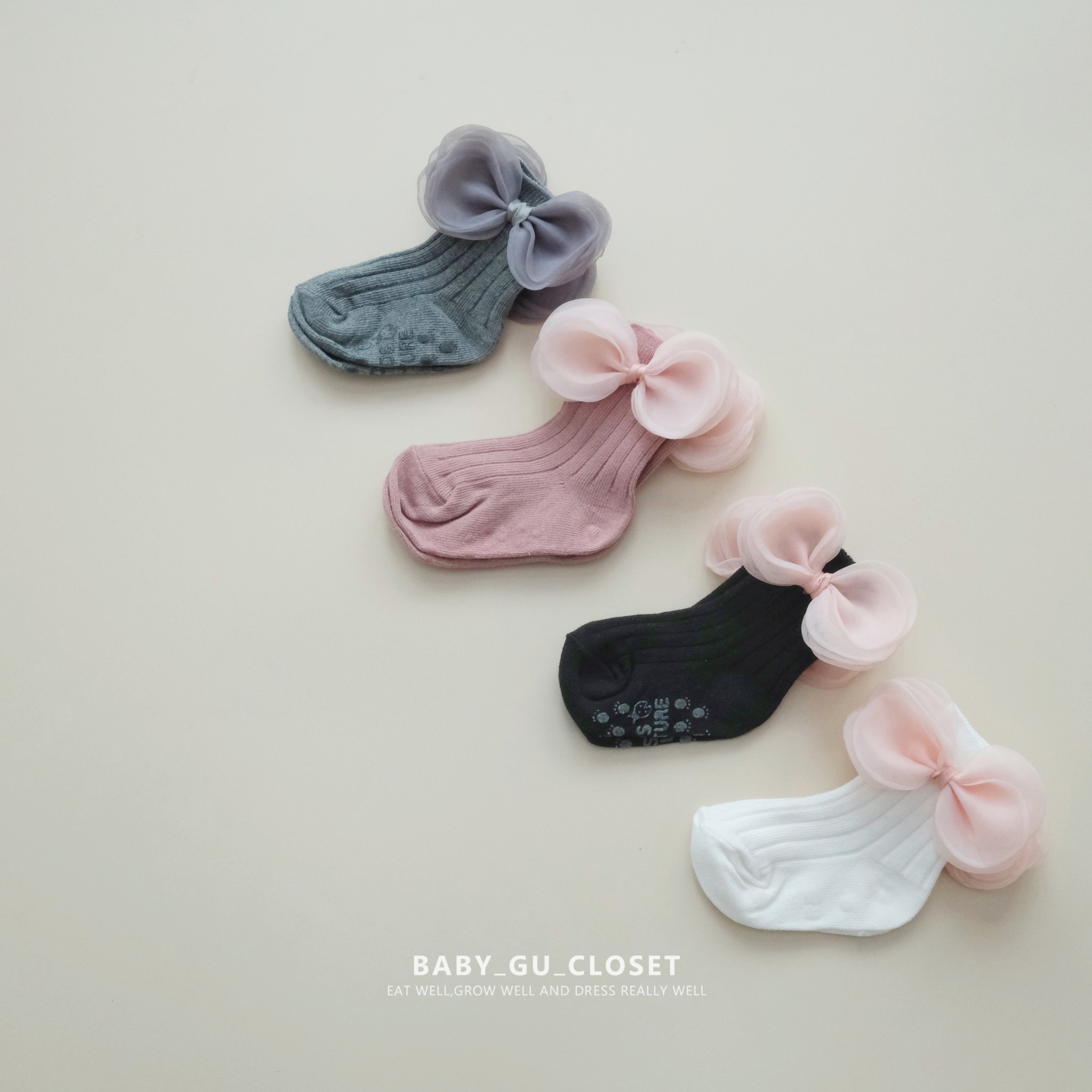 手縫紗質蝴蝶結襪