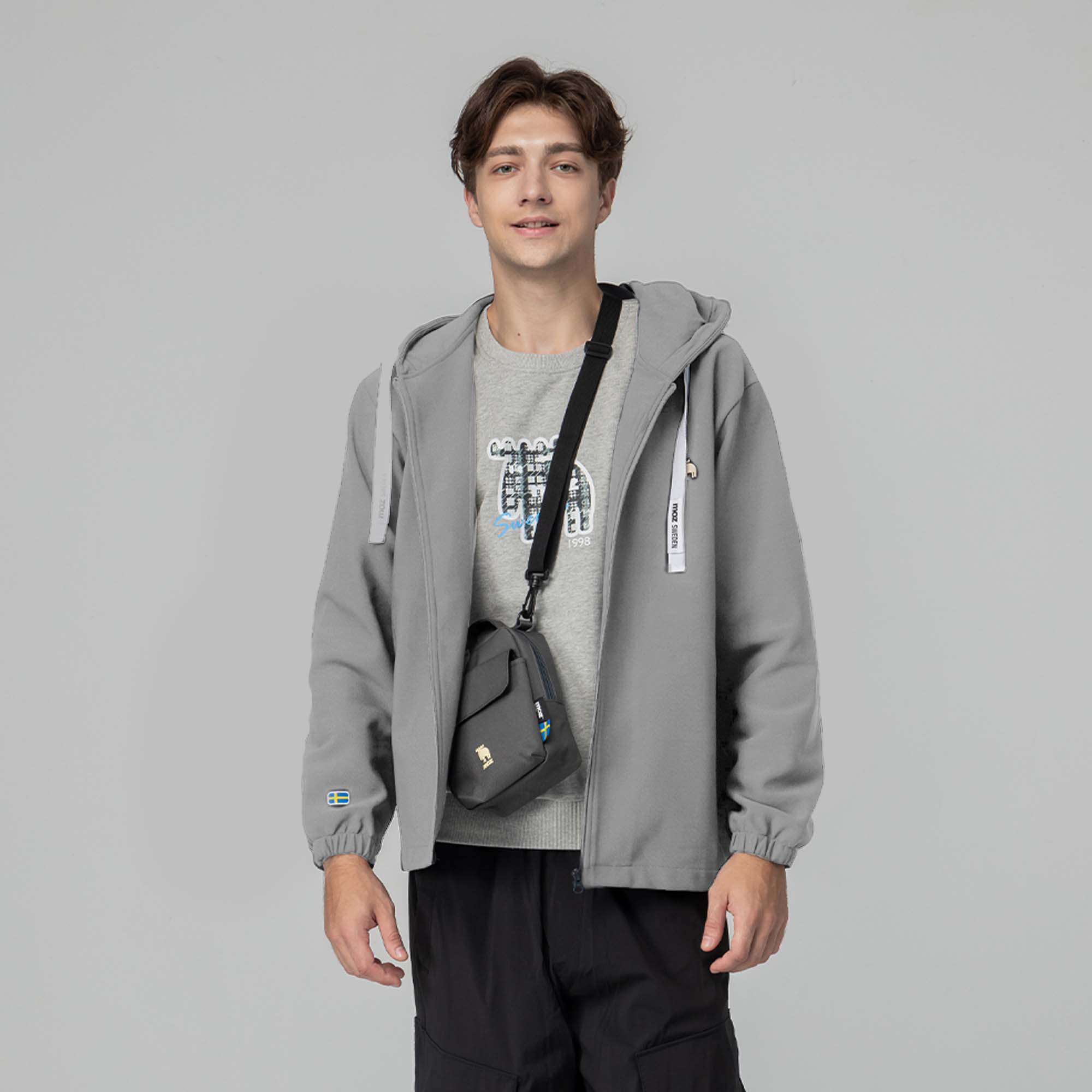 moz瑞典 駝鹿 微刷毛科技複合外套(大象灰)男女款