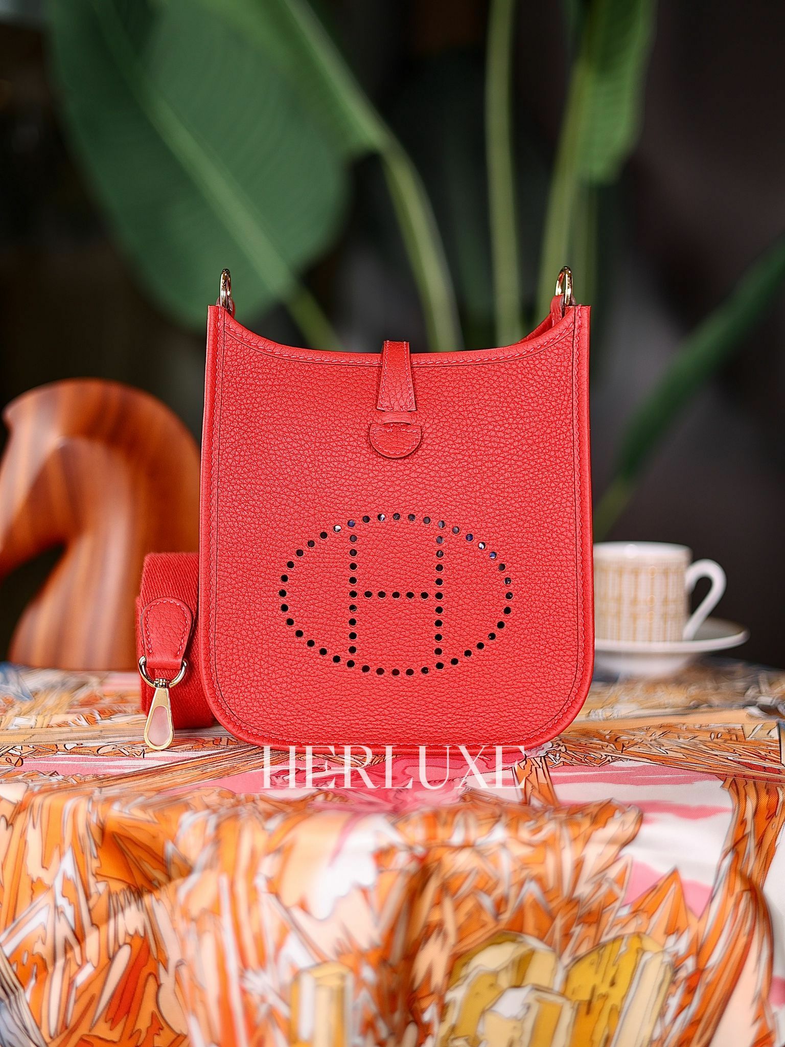 Evelyne Mini 5E Vermillon cc tc W (一代：肩帶長105cm）