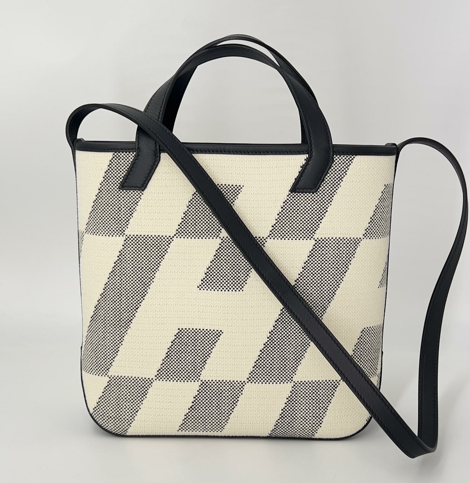 未使用品) HERMES CABAS H EN BIAIS 27 BAG