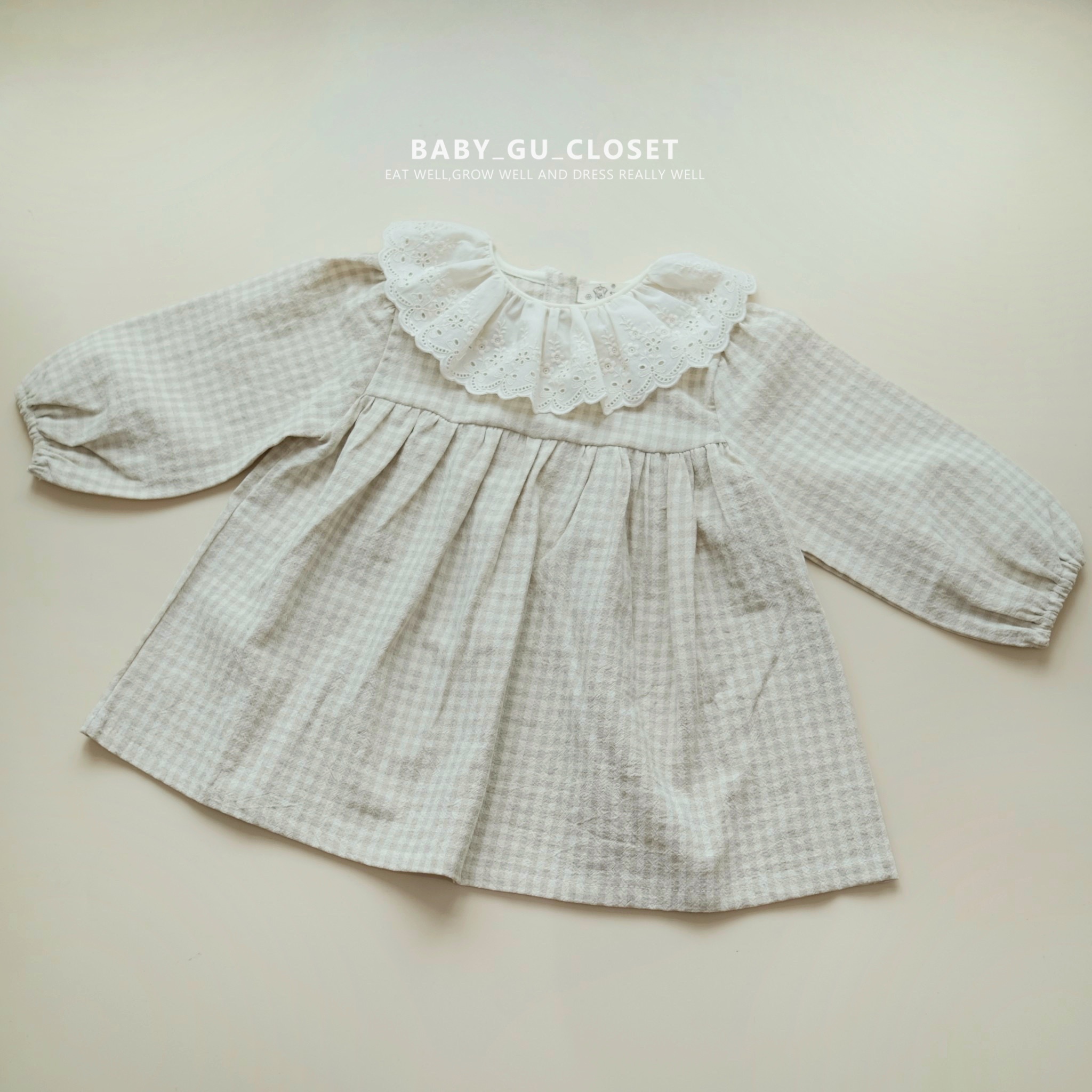 格仔蕾絲領長袖裙