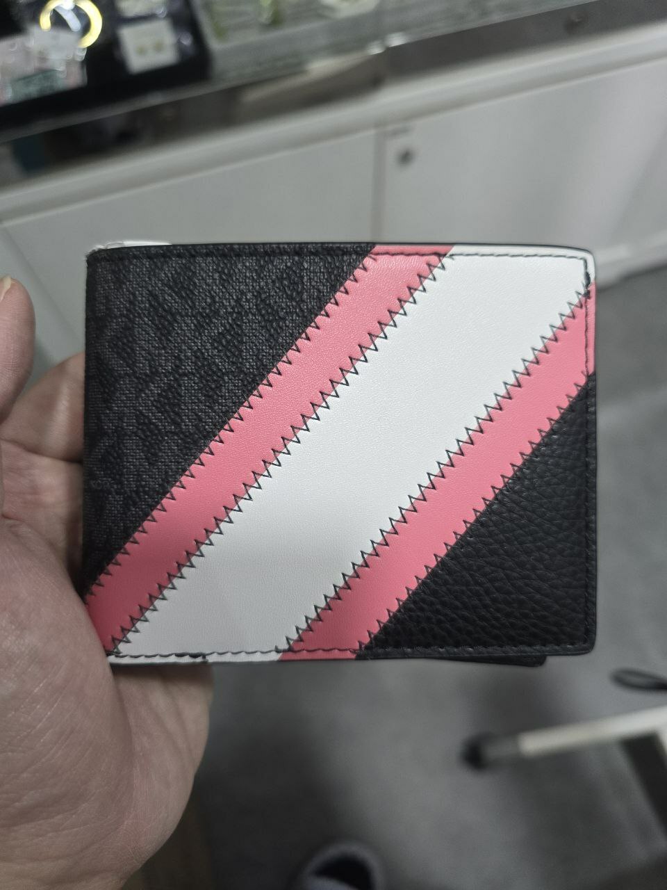 [S] MICHAEL KORS MEN'S WALLET WITH CARD SLOT, BLACK, 196163790213 (SMK775)