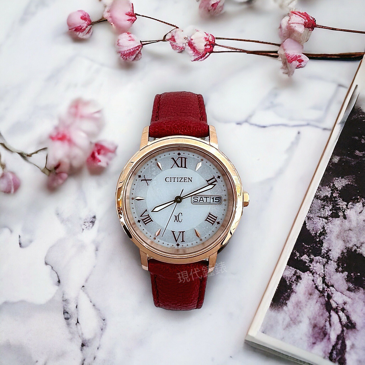 【CITIZEN 星辰】XC 優柔簡約羅馬刻度女錶EW2427-19A 32.5mm 現代鐘錶