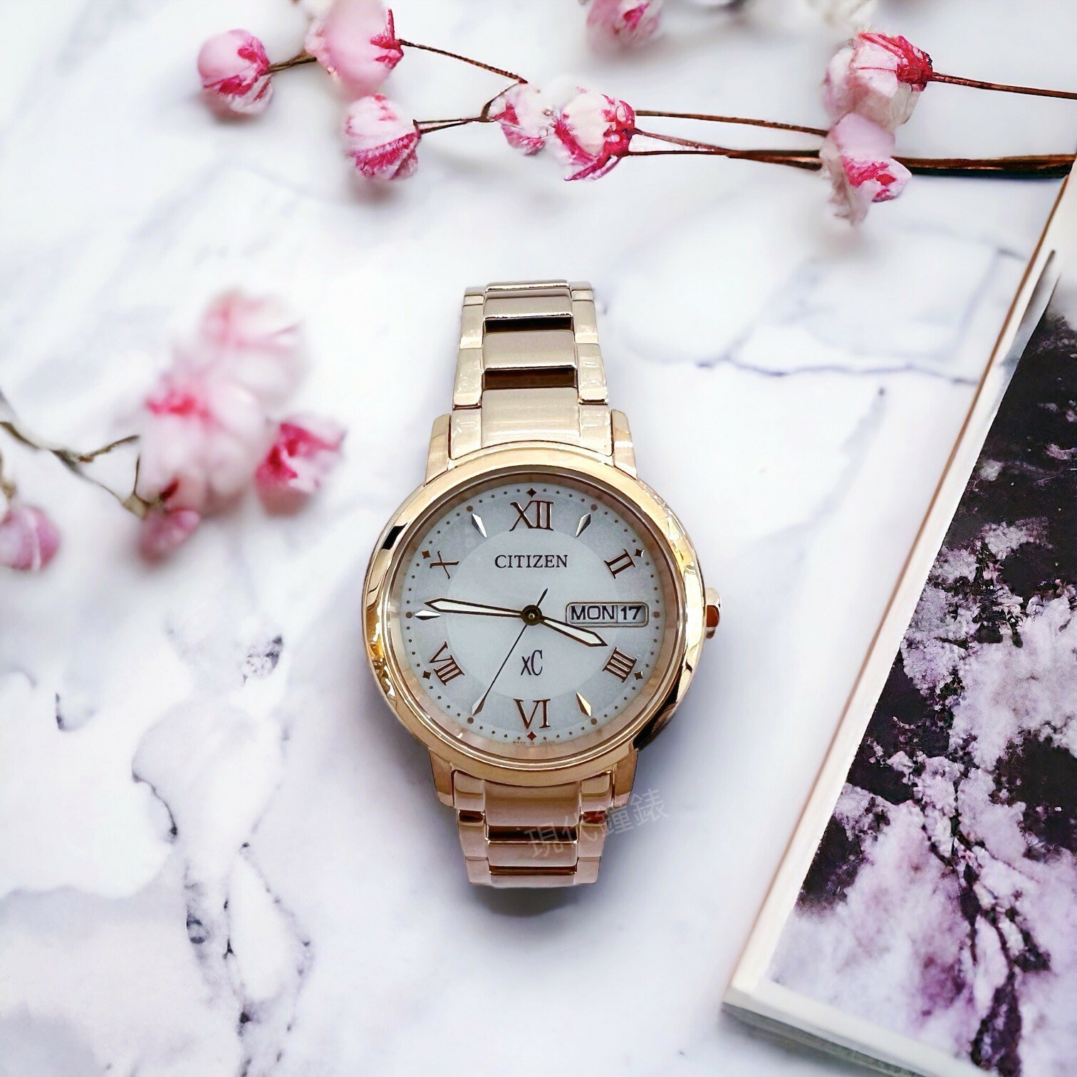 【CITIZEN 星辰】XC 優柔簡約羅馬刻度女錶EW2426-62A 32.5mm 現代鐘錶