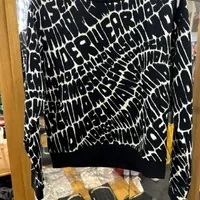 [S] MOSCHINO ALLOVER LOGO LETTRING PRINT SWEATSHIRT,BLACK/WHITE, 221ZUA173090051555 (SM747)