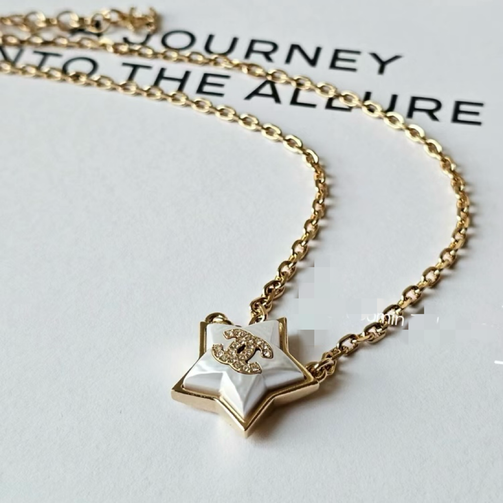全新CHANEL頸鏈  ABC405 白色貝母星形淡金CC LOGO #BRAND NEW #香榭站正品