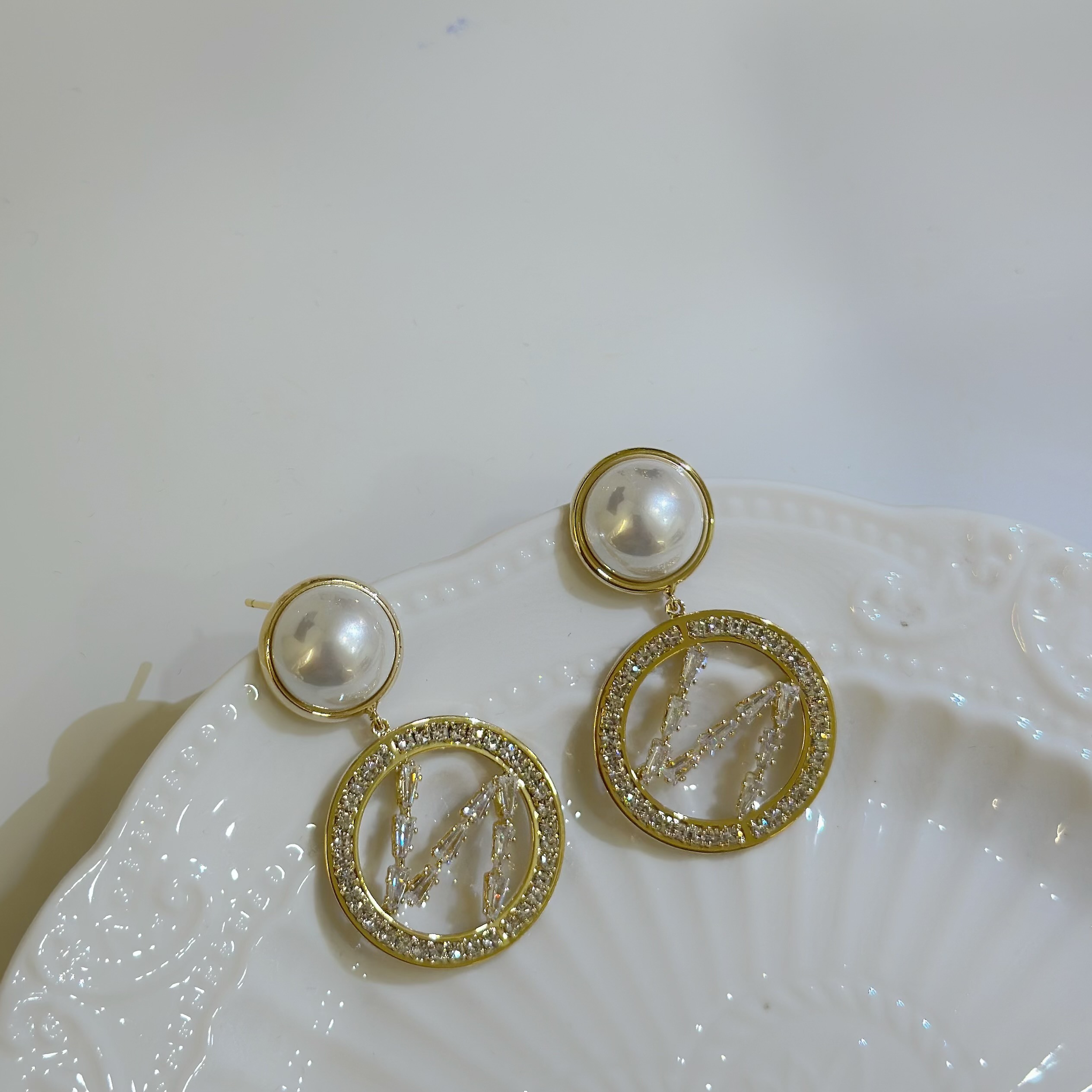 珍珠字母圓形垂吊