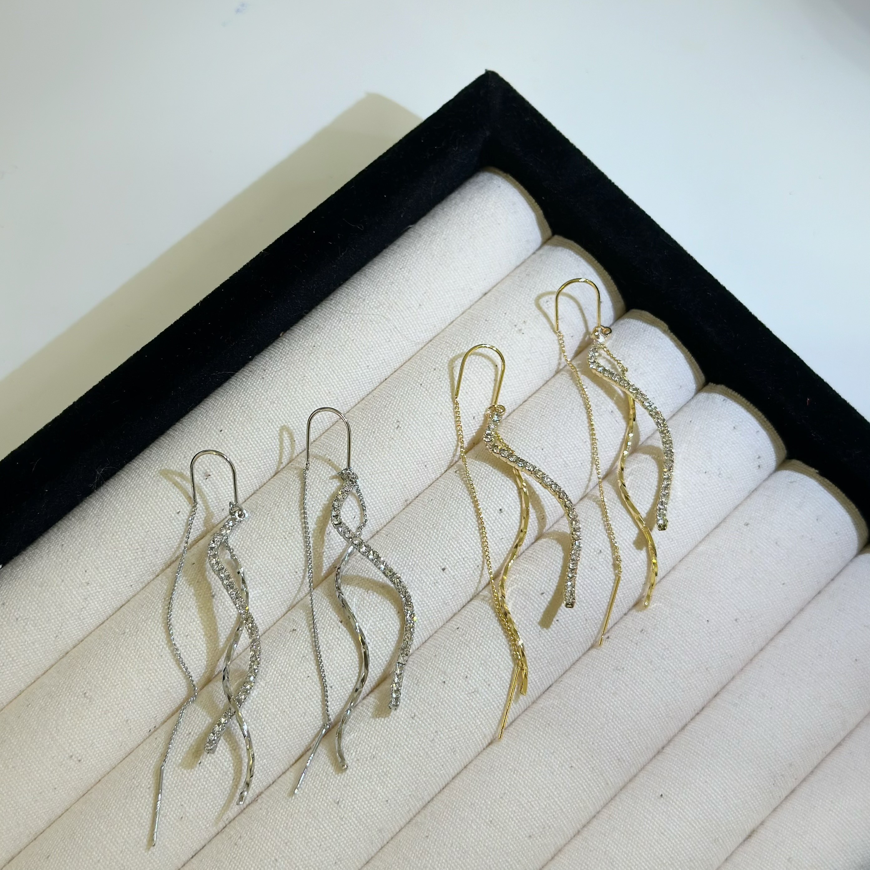 線形排鑽拉線垂吊