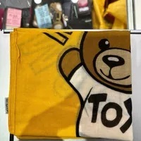 [S] MOSCHINO 03317M2771-001 TEDDY BEAR PRINT SCARF,YELLOW, 8056209109800 (SM773)