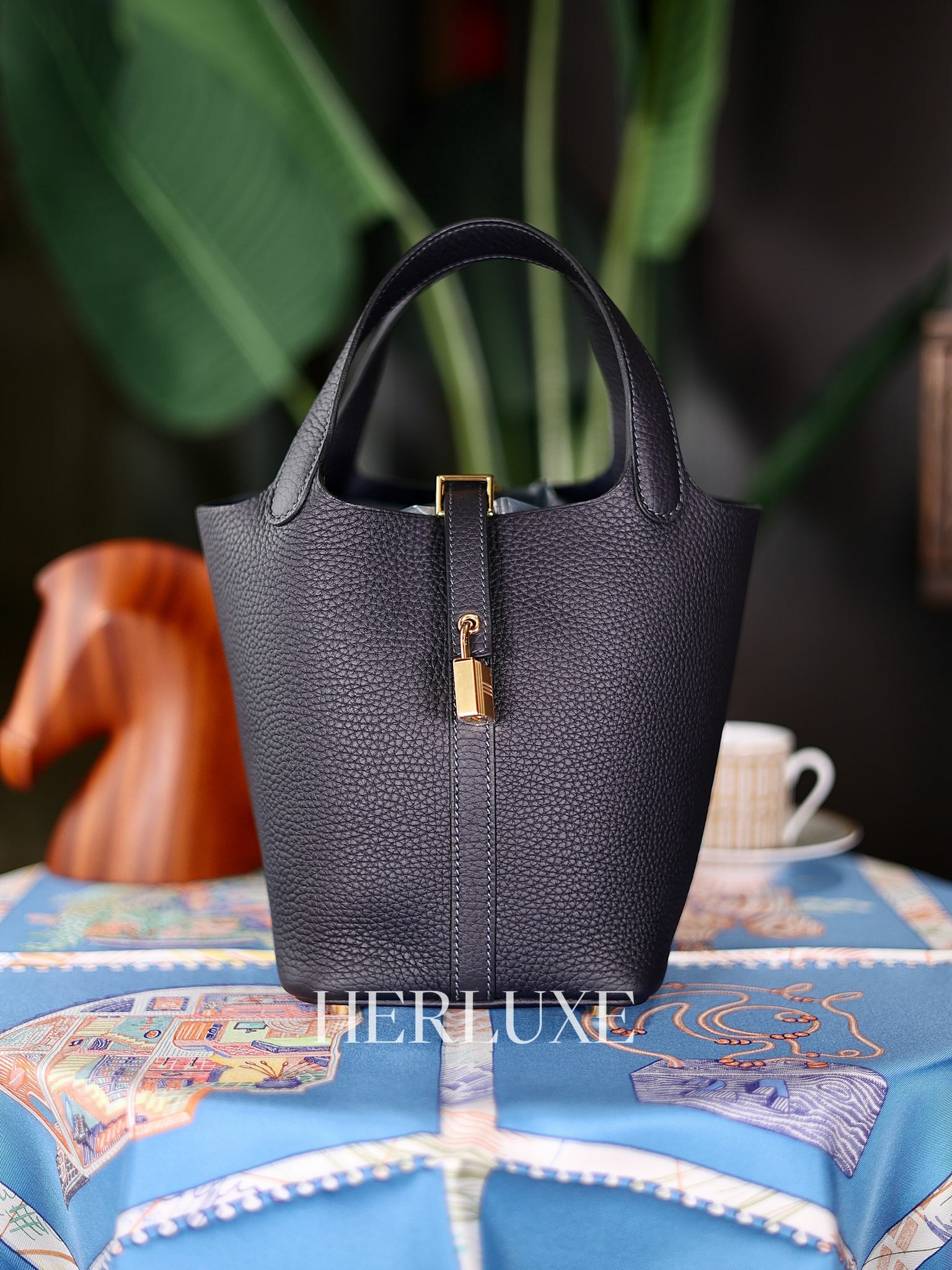 Picotin 18 3Y caban cc tc