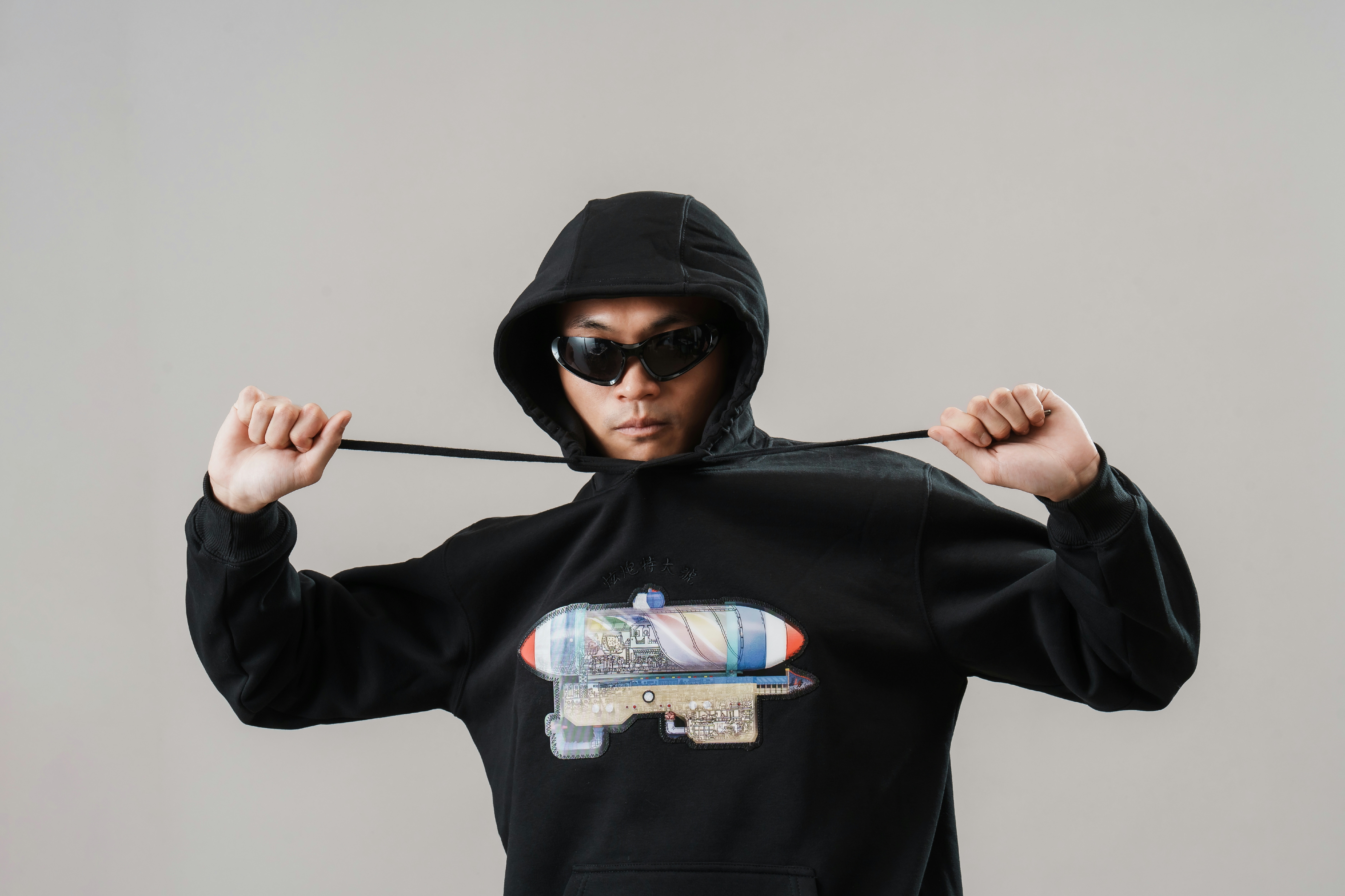 【美秀集團】炫炮特大號 帽T