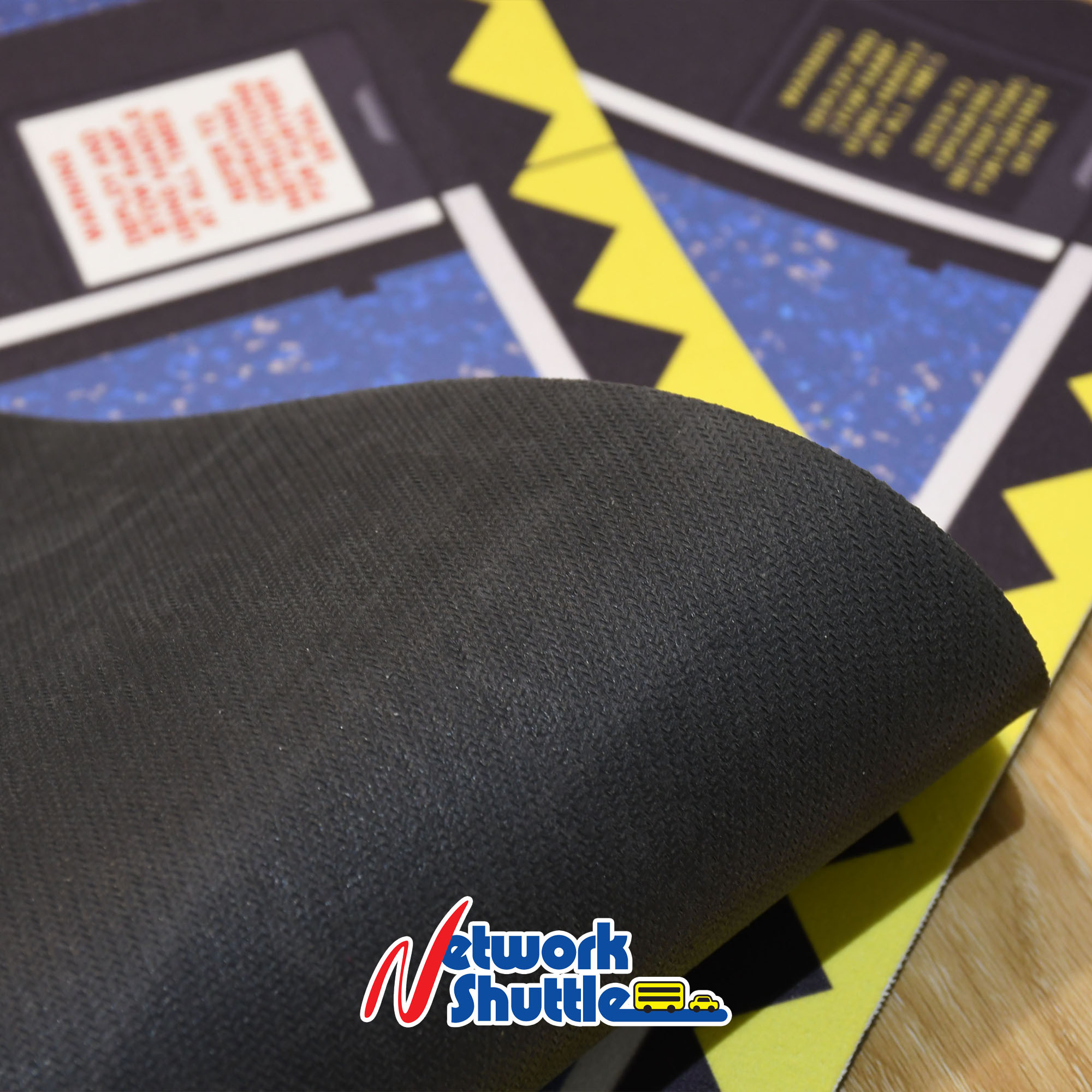 巴士輪椅板地台 吸水浴室地墊 (深藍色 配 黃色字句) (M33432 )