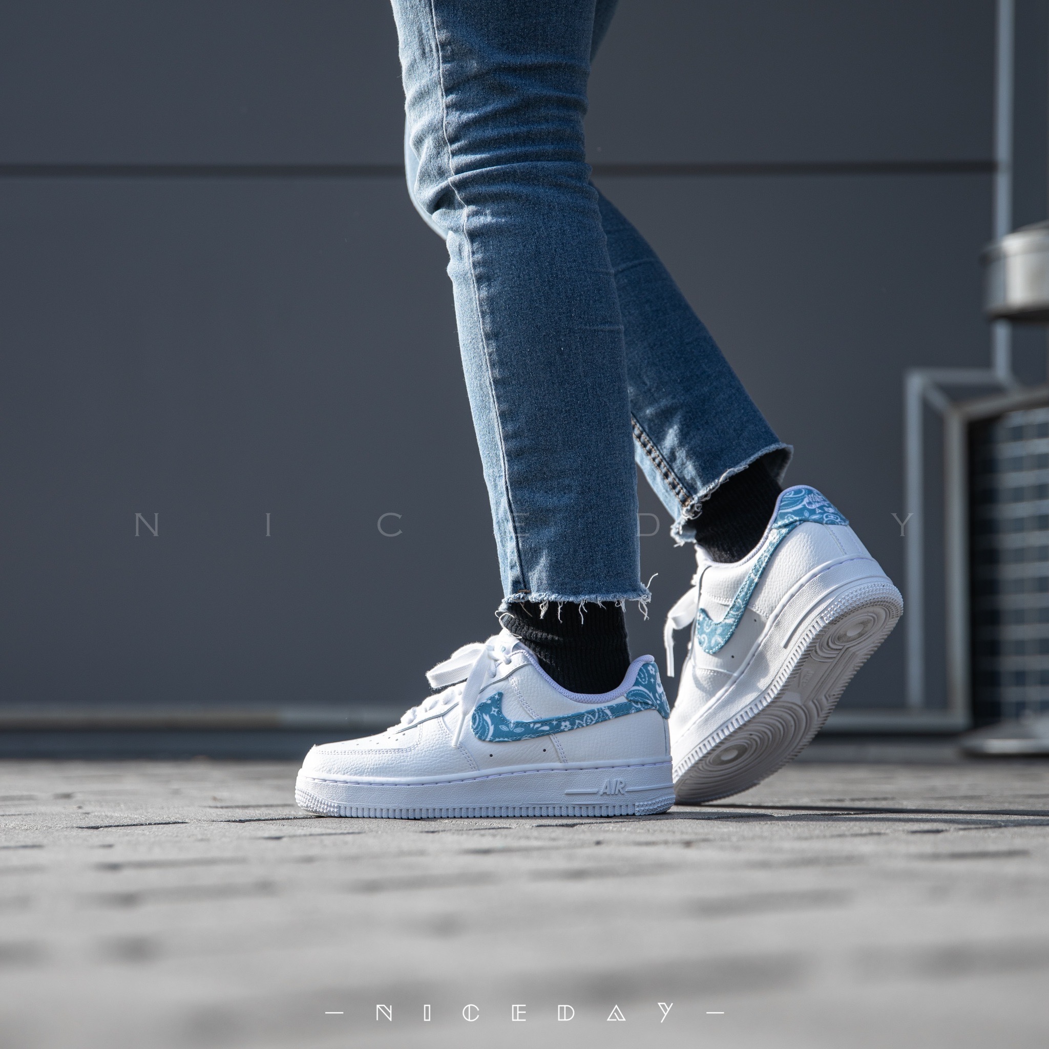 NICEDAY 現貨 Nike Air Force 1Low Paisley 腰果花 寶寶藍 變形蟲 女款 DH4406-100