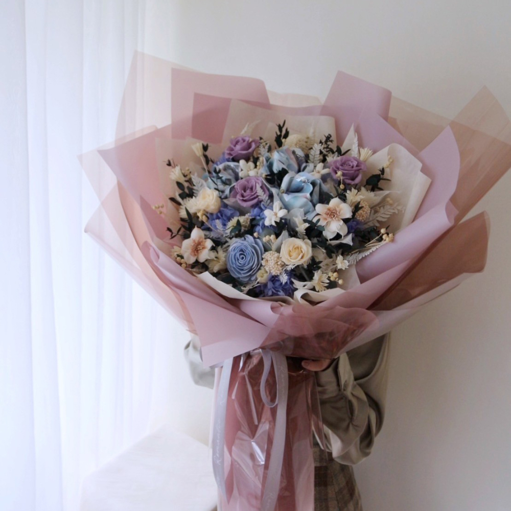 大型鈔票永生玫瑰花束