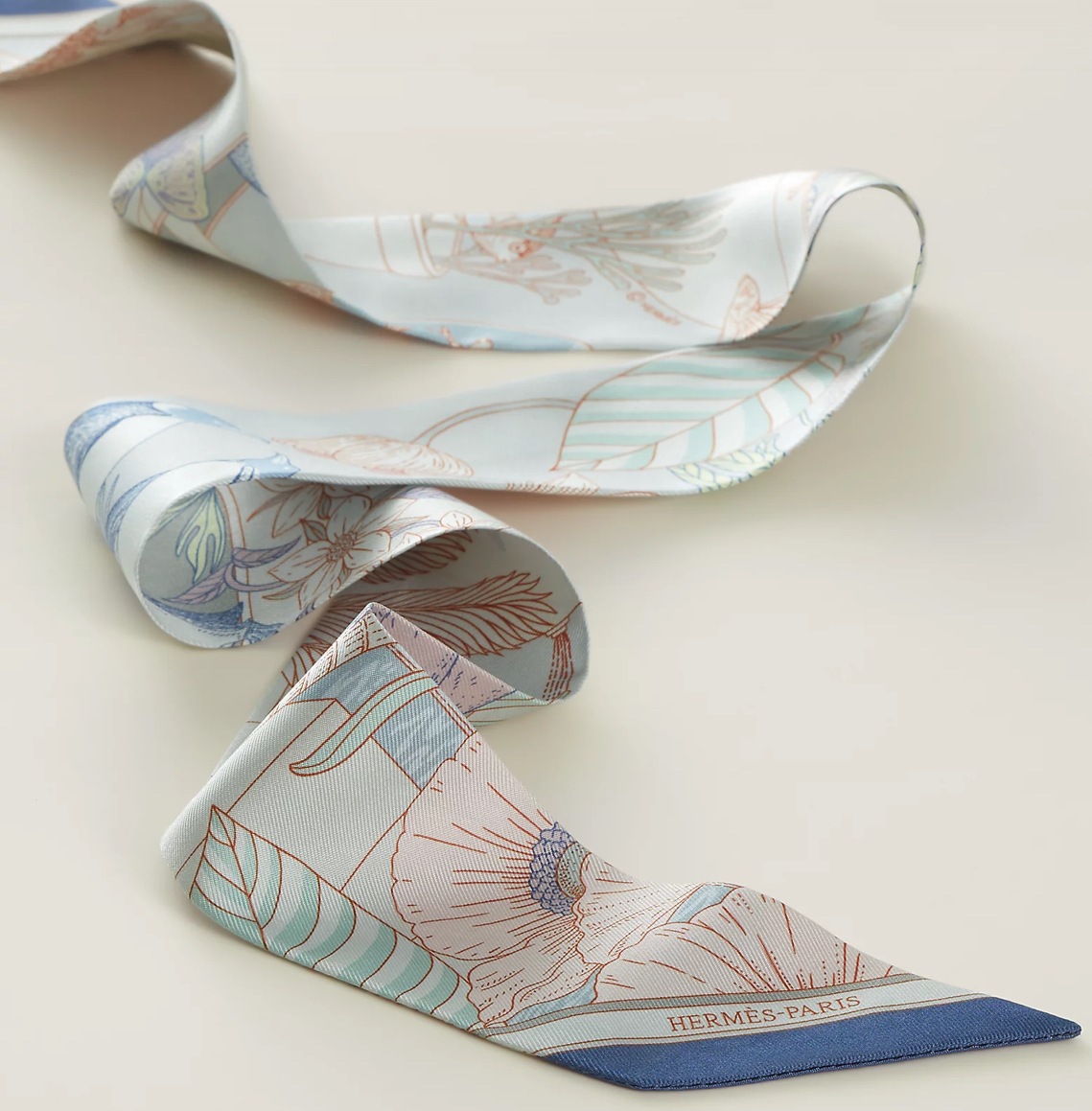 HERMES Precious Paradise Twilly Rose Gris Perle / Bleu Vif / Rose Pâle (BLEU)