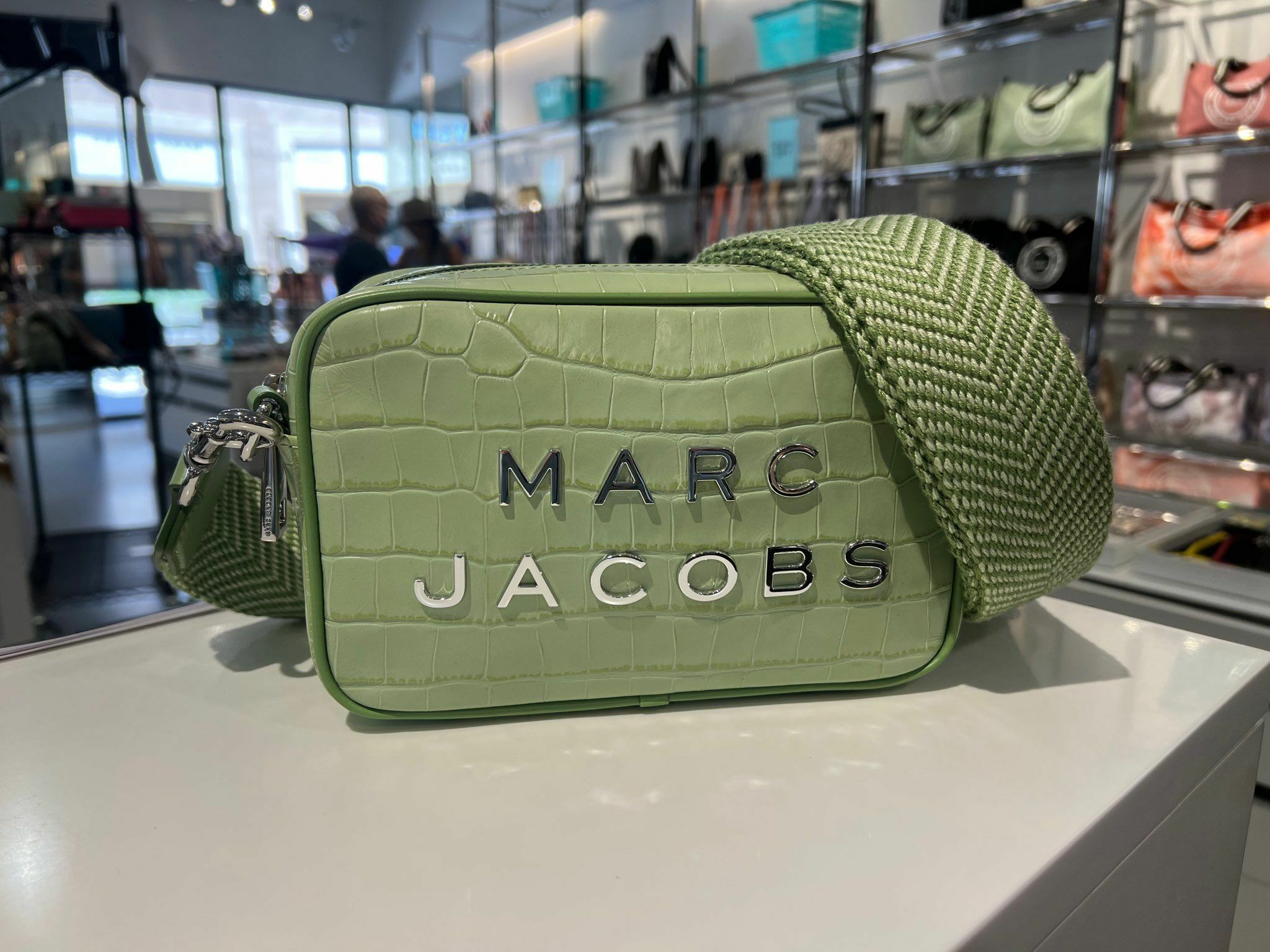 【預購】MARC JACOBS F013161 綠色相機包