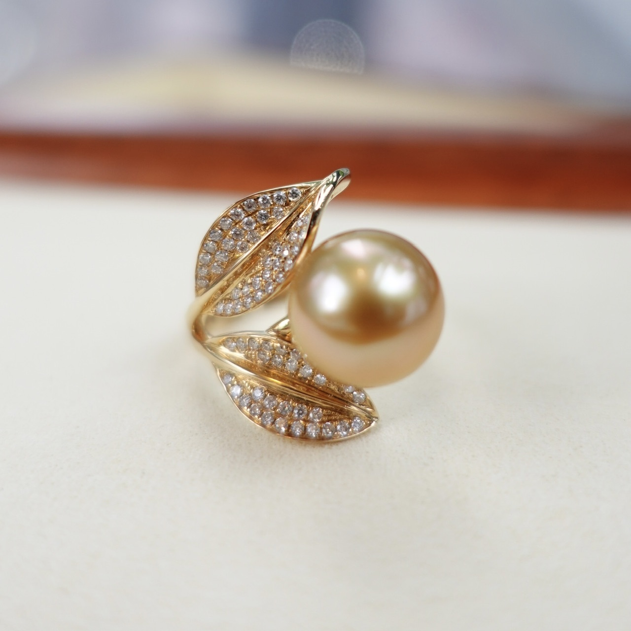 18K金南洋金珠鑲嵌鑽石戒指 (10-11mm)