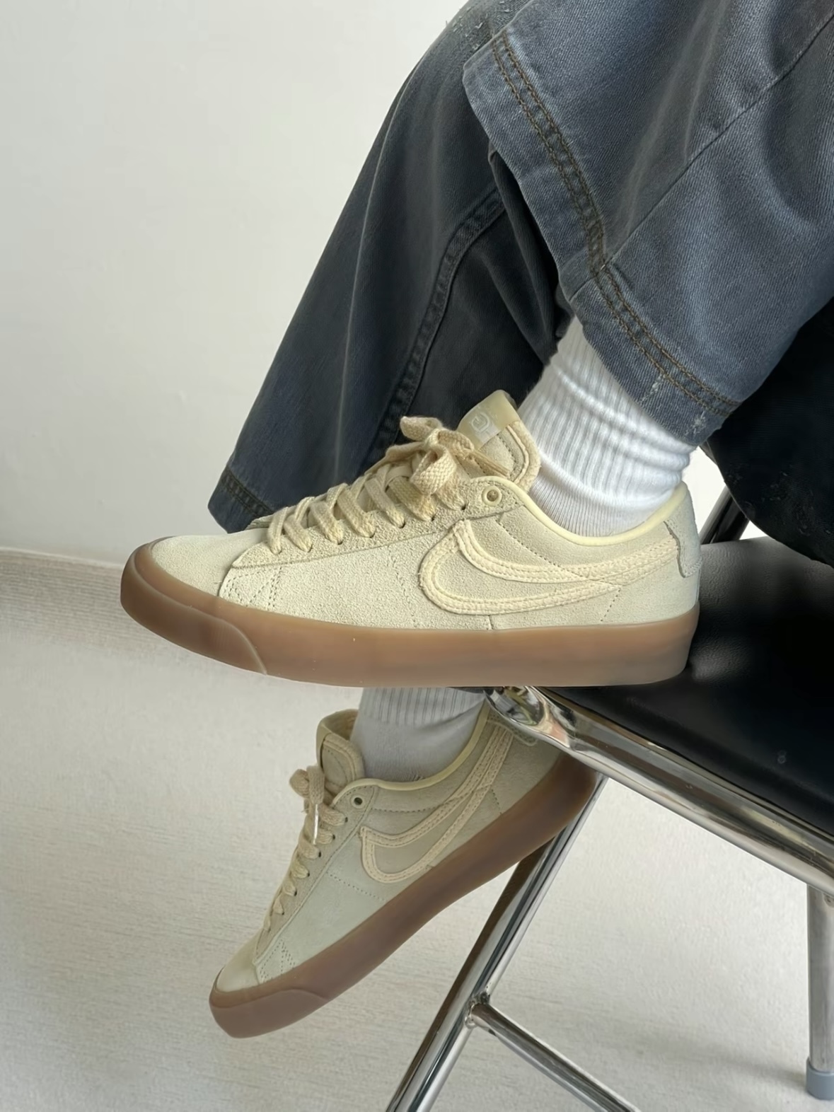 Nike SB Blazer Low GT 鵝黃餅乾
