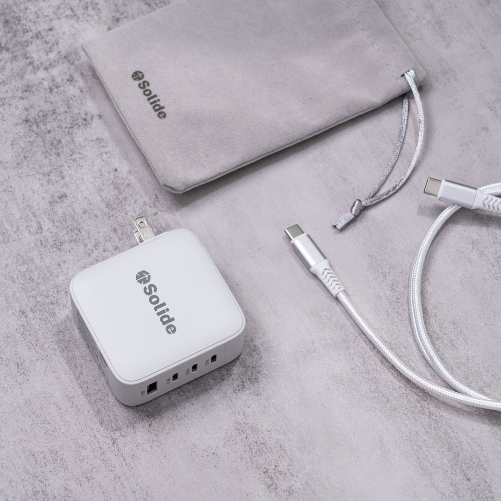 140W GaN氮化鎵超快速充電器（附贈充電線、收納袋）