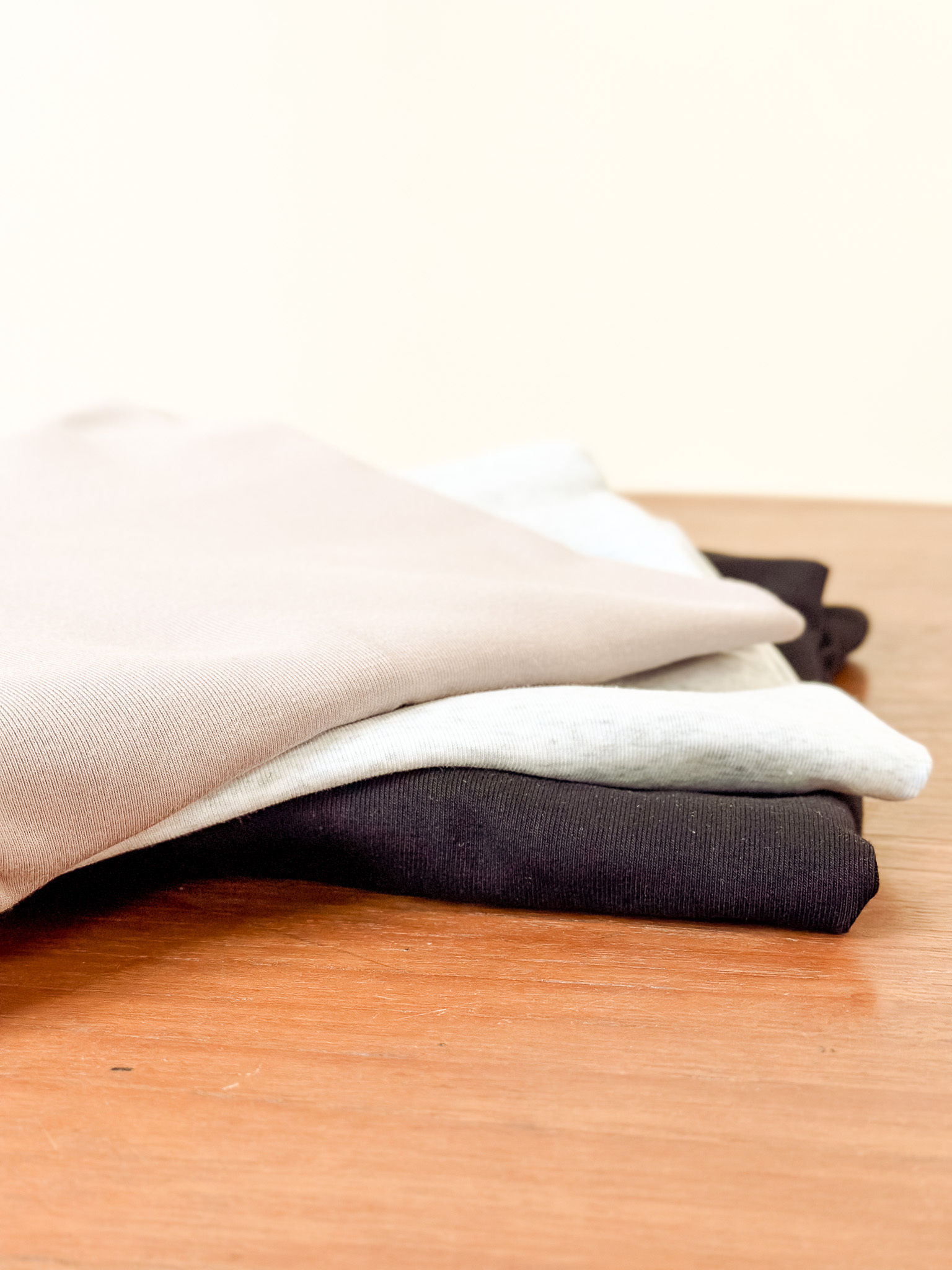 9994｜超舒適！日常基礎圓腳上衣