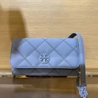 [S] TORY BURCH WILLA MATTE CHAIN WALLET,GRAY HERON, 150059-082 (STB481)