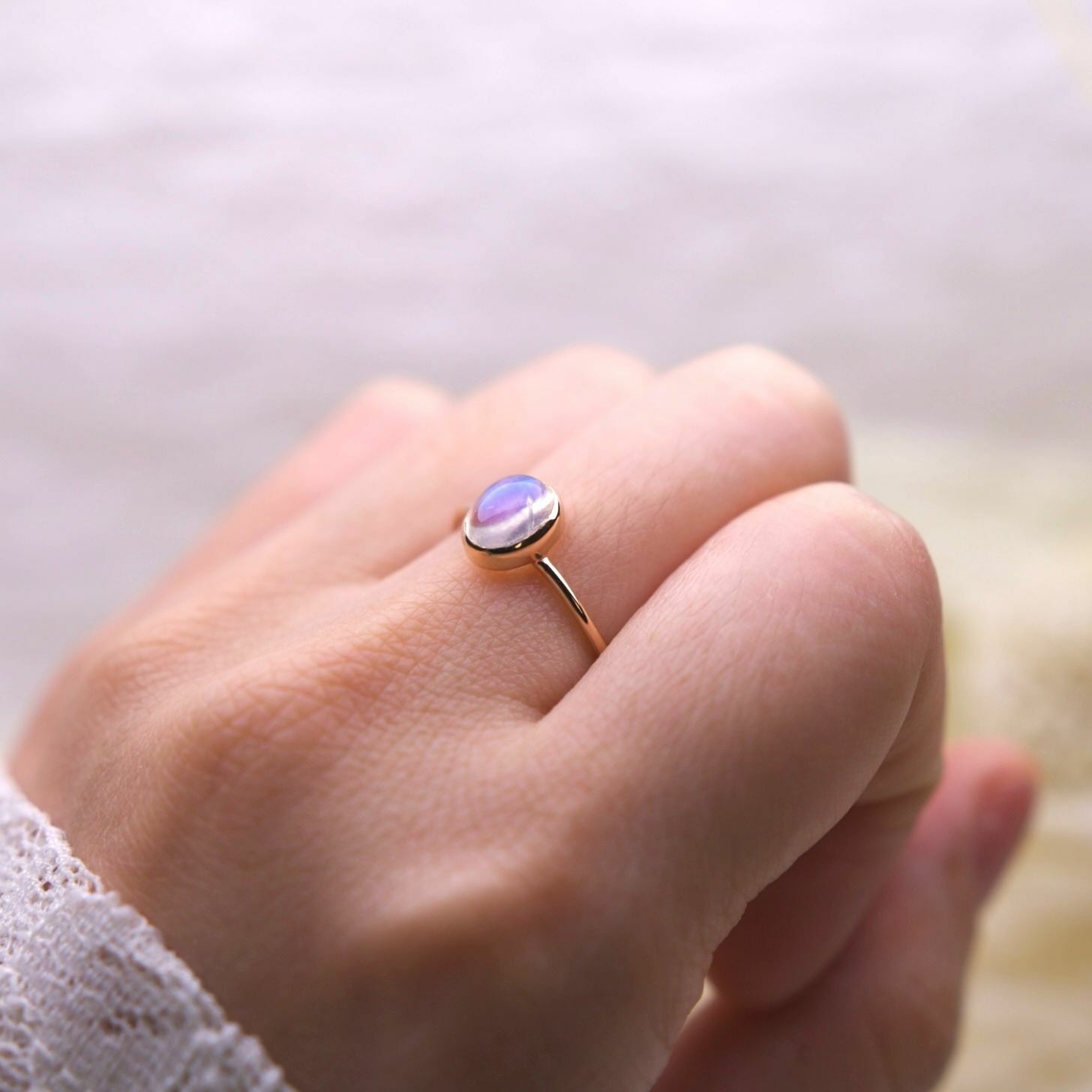 日本天然半貴石戒指- 月亮石 Moonstone