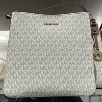 [S] MICHAEL KORS 35F8GTVM7B JET SET TRAVEL LG MESSENGER,VANILLA, 192877938552 (SMK792)