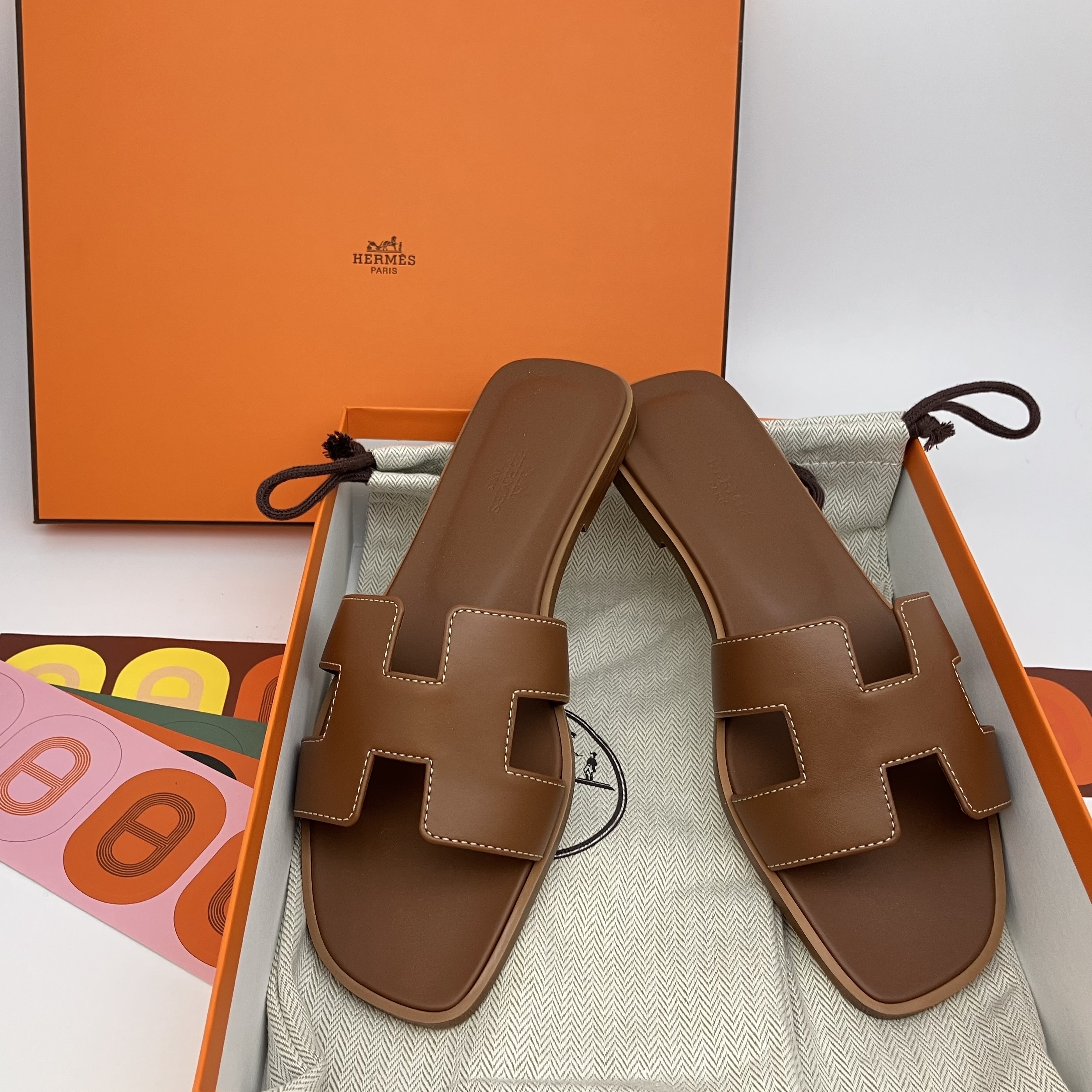 Oran Gold color size 37 -M