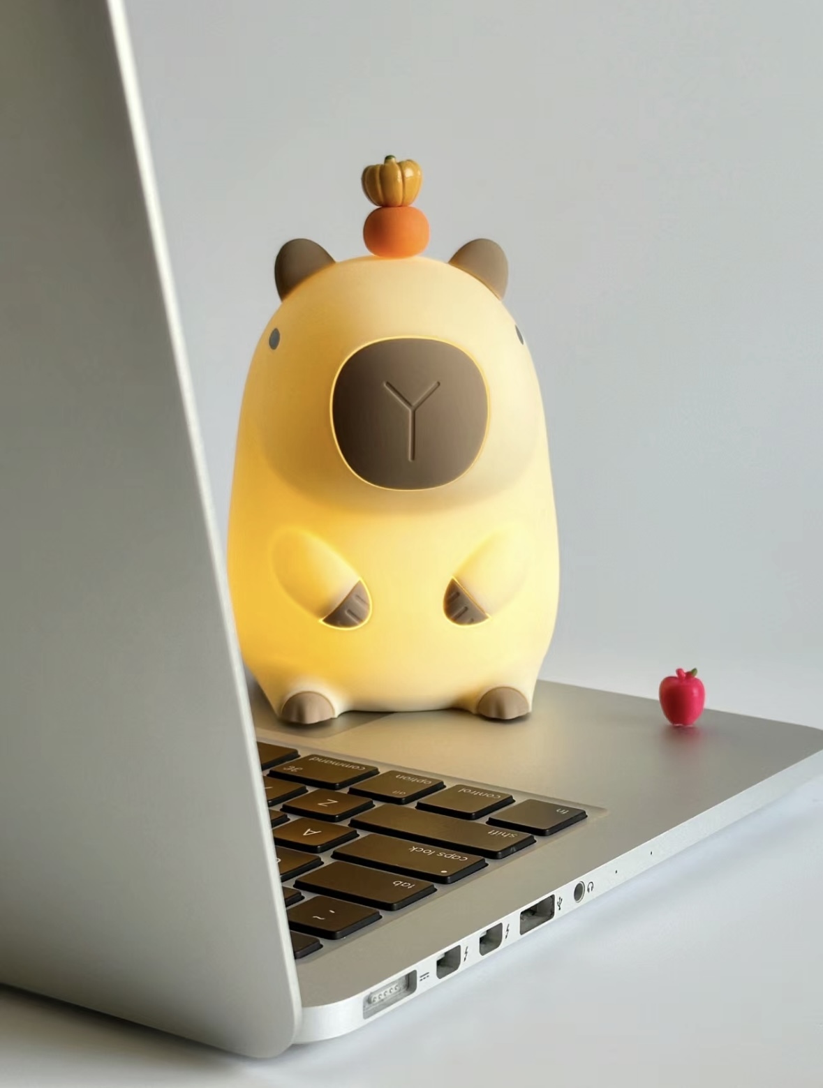 卡皮巴拉 治癒系列 水豚拍拍燈 夜燈 捏捏燈 公仔 擺飾 療癒小物/預購